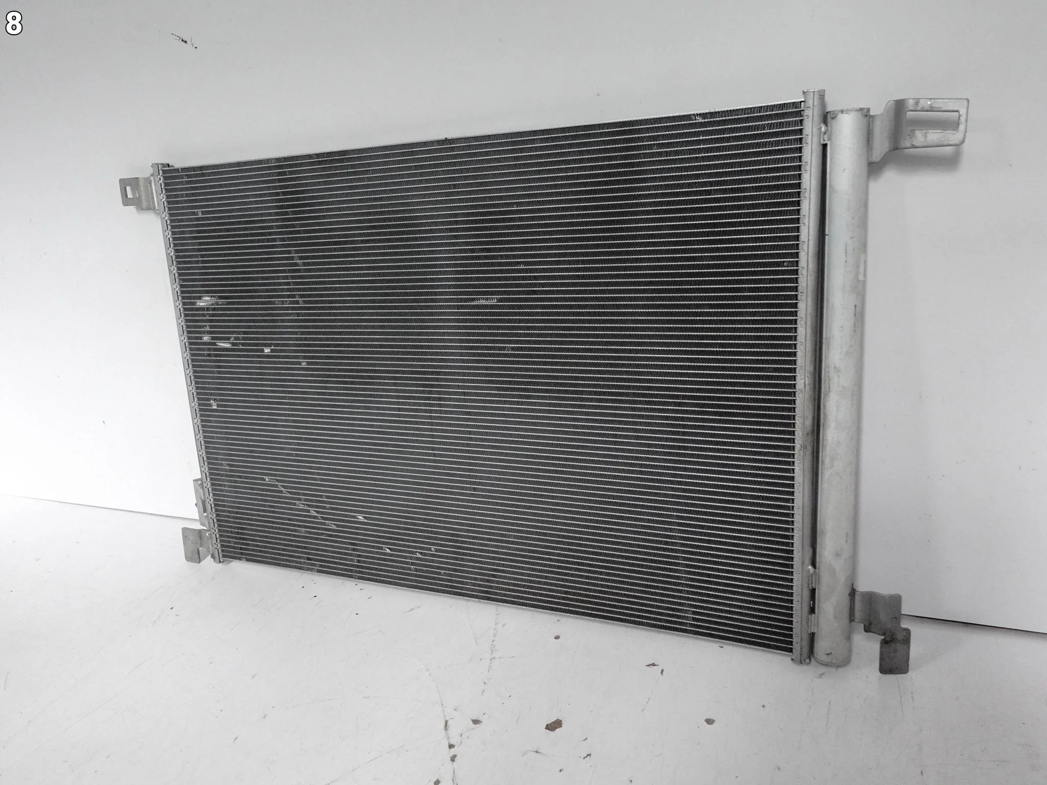 AUDI Q7 4M0 Q8 4M8 A6 4K0 A7 4K8 A8 4N0 CHŁODNICA KLIMATYZACJI SKRAPLACZ 76b6b7bcab90e0cc586e571e8cf5e512