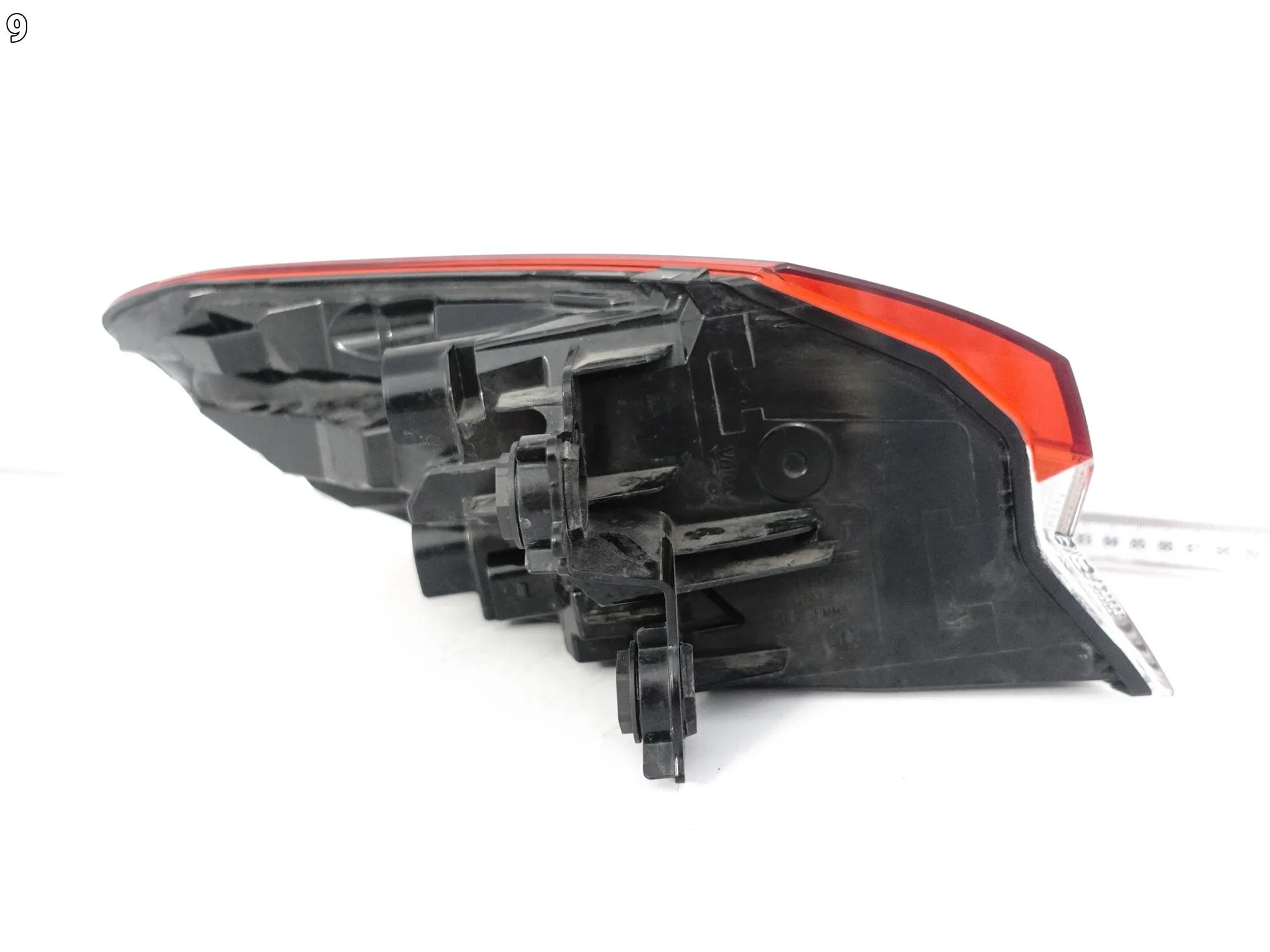 AUDI Q4 E-TRON SPORTBACK 89A 21- LAMPA LED HIGH W BŁOTNIK TYŁ PRAWA EUROPA c7a2a47a32739659ed19afa88963d41c