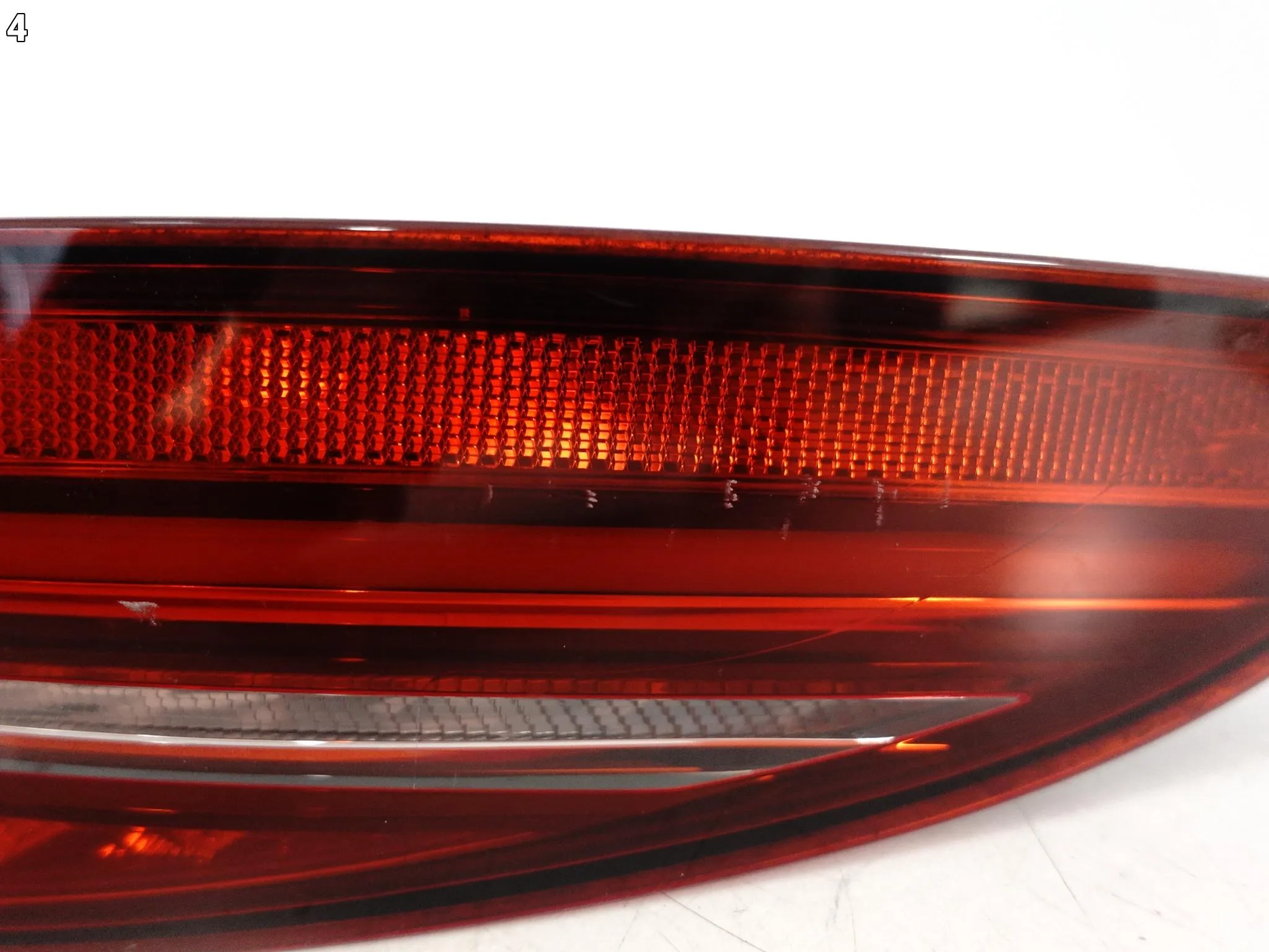 JAGUAR XE X760 LIFT 19-24 LAMPA LED LEWA W BŁOTNIK TYŁ EUROPA 6535d8134221b1e7235f05e9fb3653eb