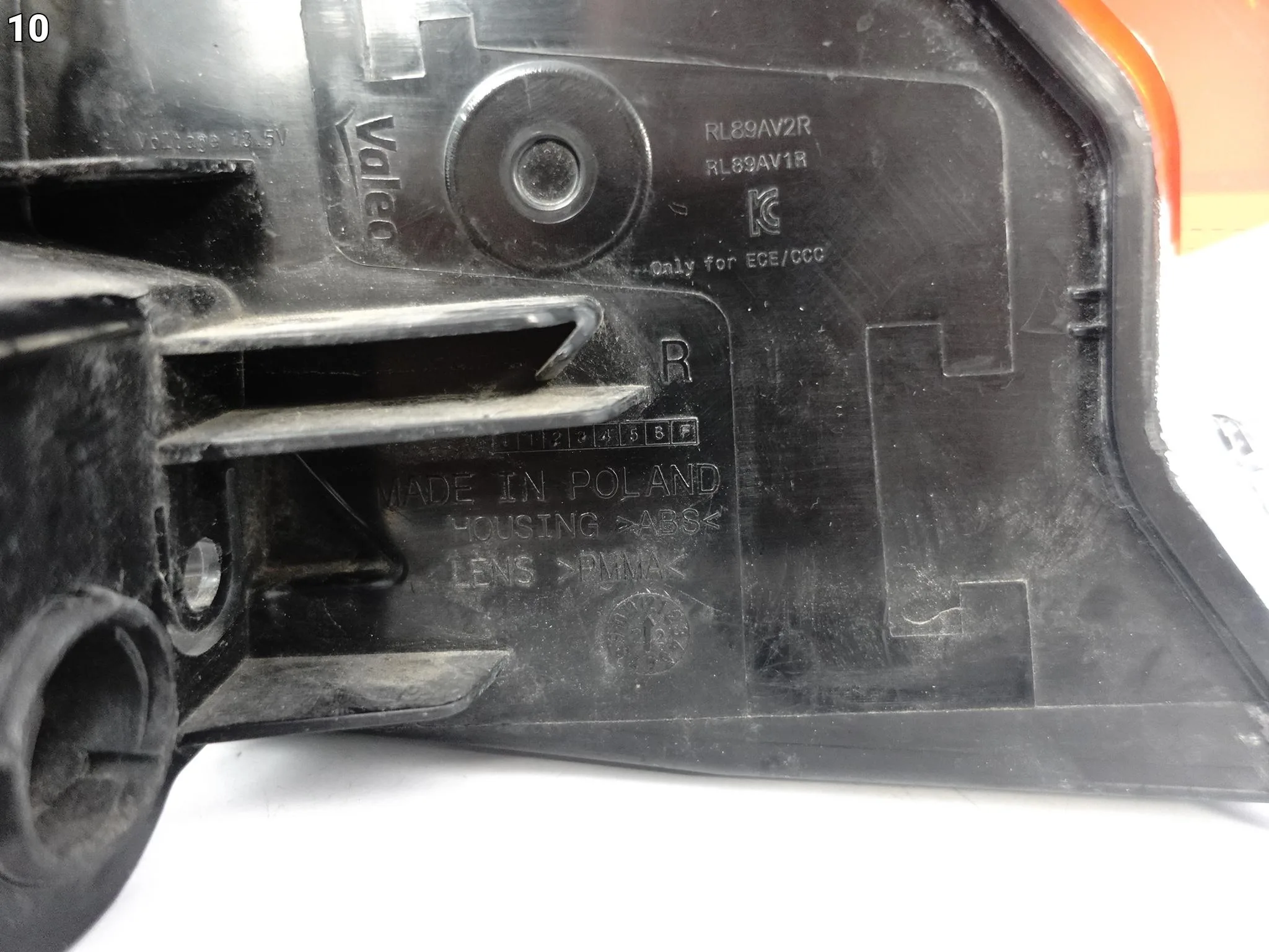AUDI Q4 E-TRON SPORTBACK 89A 21- LAMPA LED HIGH W BŁOTNIK TYŁ PRAWA EUROPA ea173bd3302e7be6d18a607801b45534