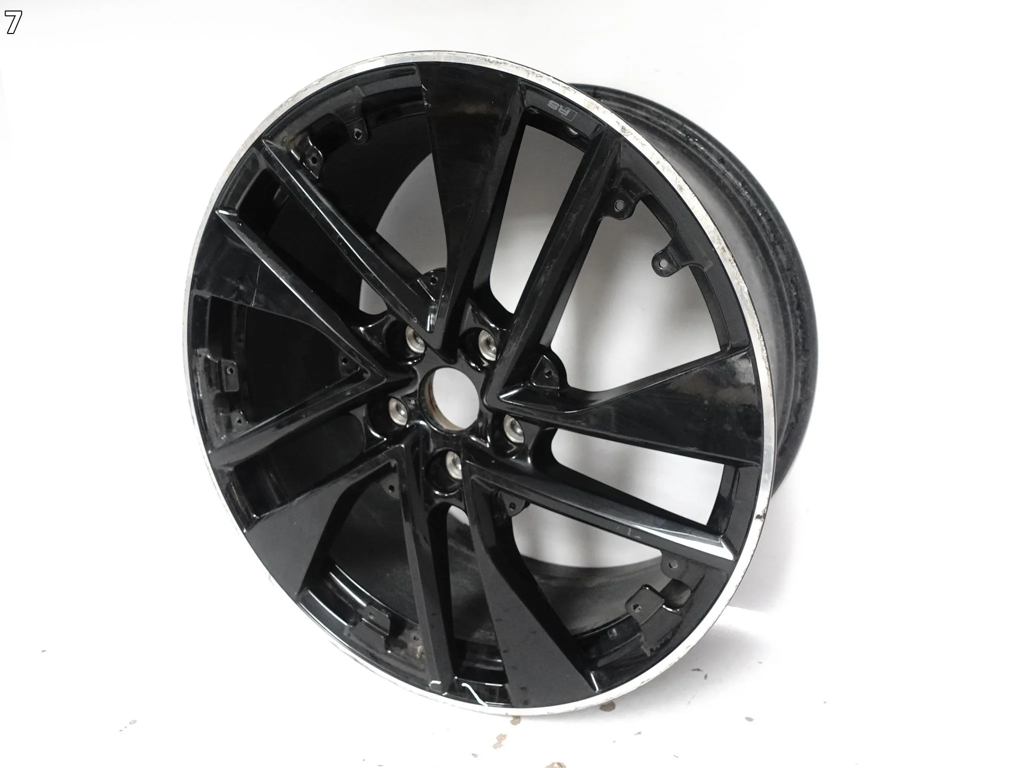 AUDI E-TRON GT RS 4J3 20- FELGA 9,5Jx21 ET60 5×130 4eb6928080f3bcf16603931570326d14