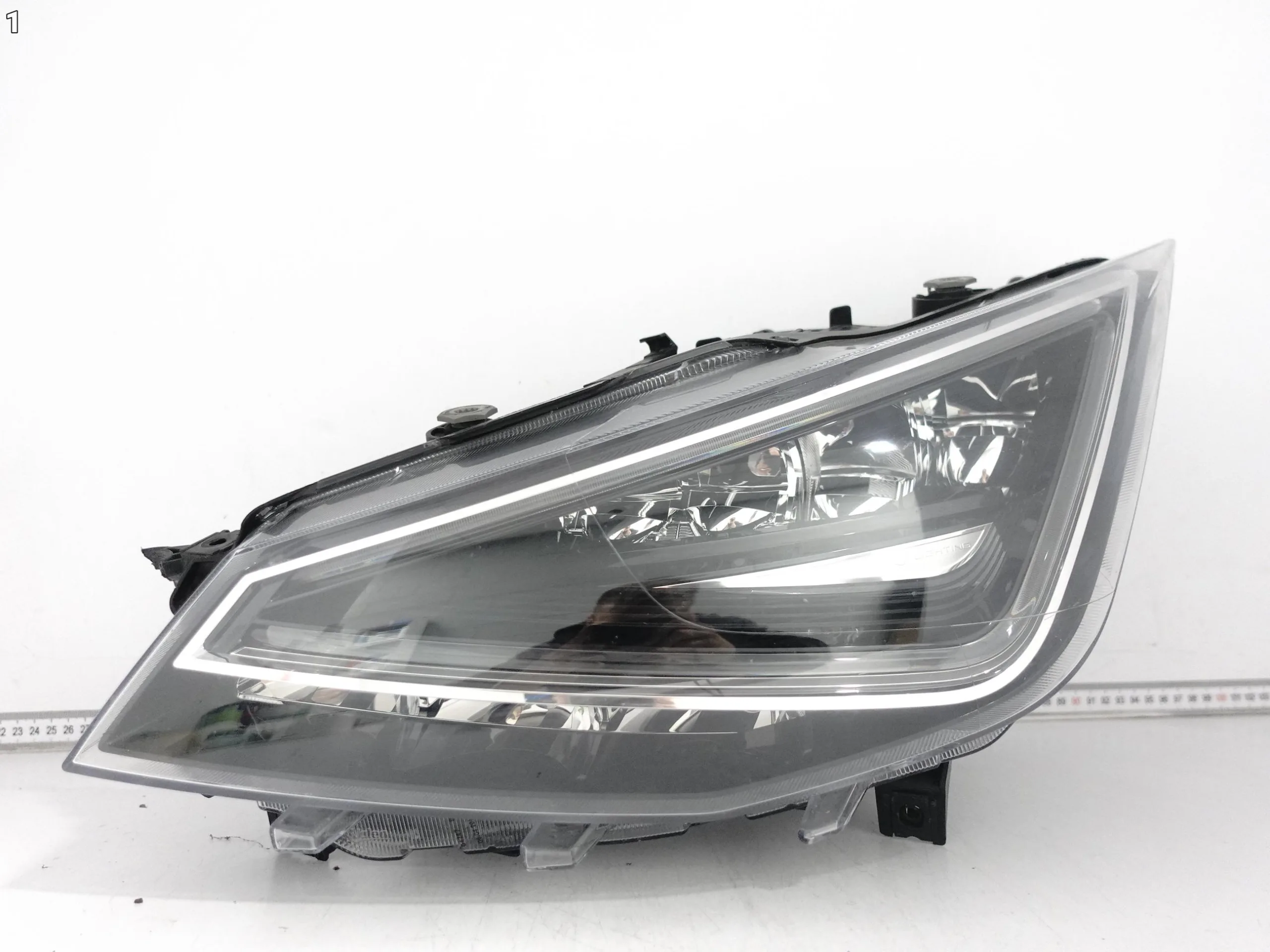 SEAT IBIZA V 5 6F1 6F0 ARONA 17-21 LAMPA FULL LED LEWA PRZÓD EUROPA e6bbab5b59e9e9b2f5e111395c63d92c