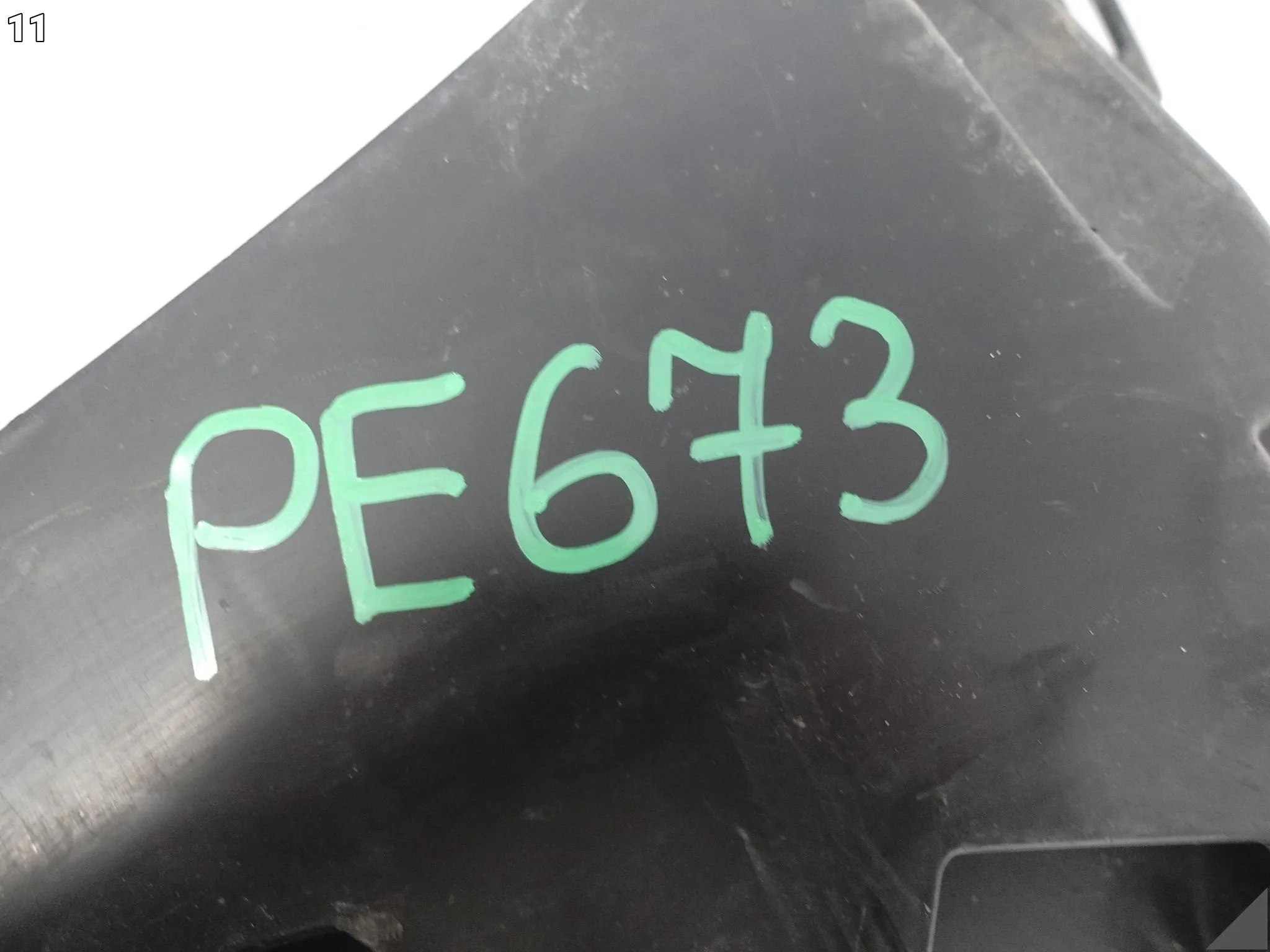 MERCEDES E-KLASA W214 AMG LINE 23- ŚLIZG W ZDERZAK PRZÓD PRAWY + WLOT ORG a24e0aeafa3fa4843aa1dee4691014c0