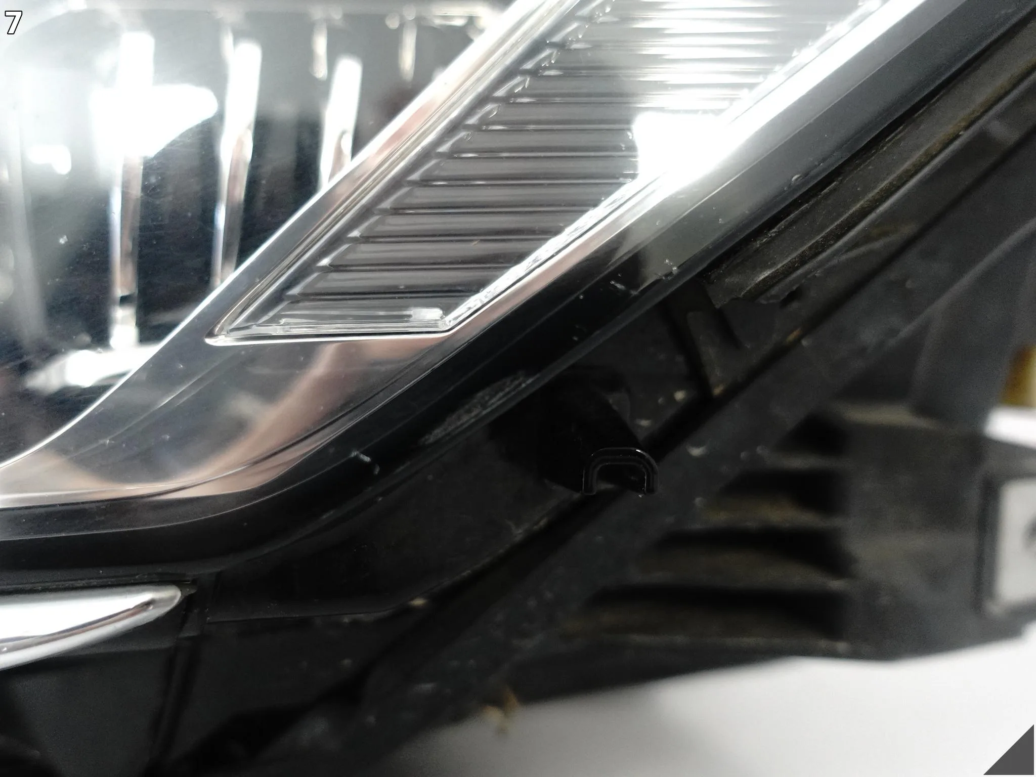 VW PASSAT B8 3G1 3G0 LIFT 19-23 LAMPA FULL LED IQ.LIGHT MATRIX LEWA EUROPA 8b4b9df9a1f7462a936a27a9b471e380
