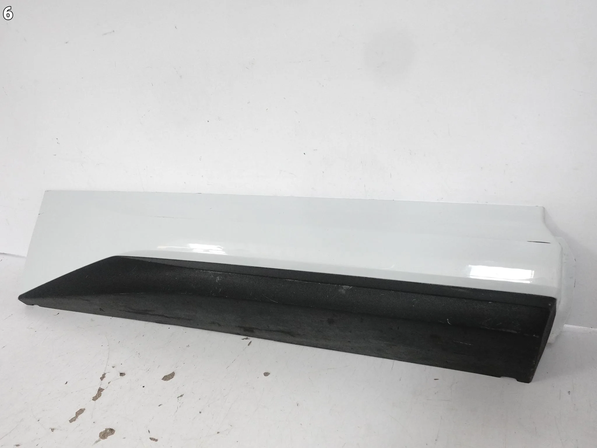 SKODA KODIAQ RS 565 20-24 DOLNA LISTWA NAKŁADKA NA DRZWI TYŁ PRAWA ORG a73cbc5300193f22a8457286ce470d83