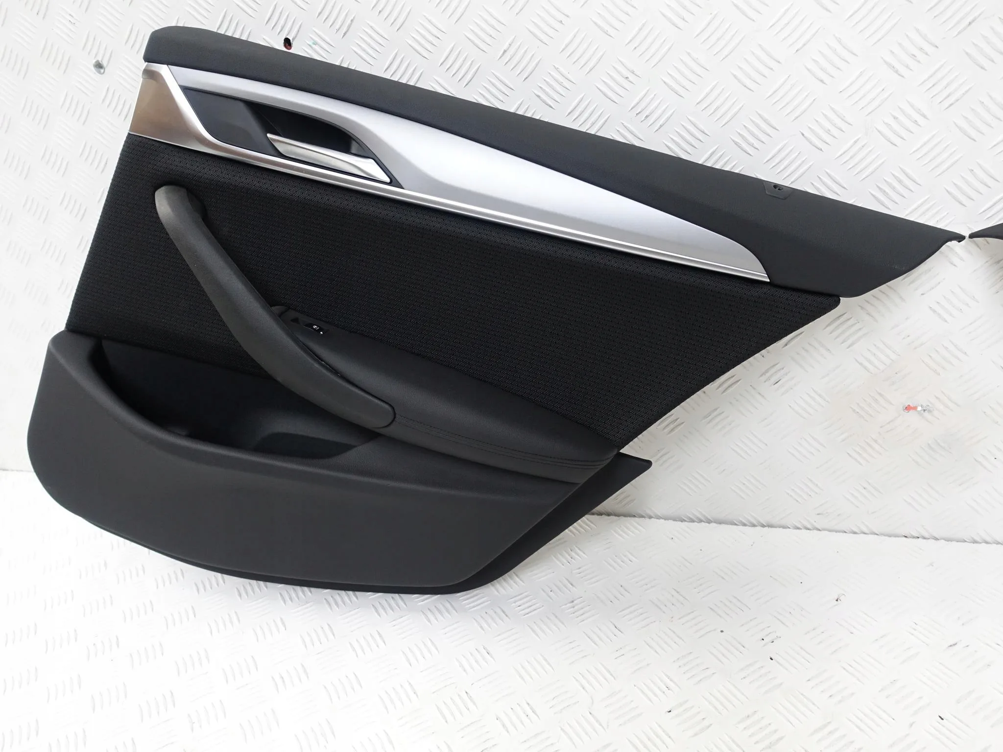 BMW 5 G30 G31 17-24 TAPICERKA BOCZEK SKÓRA TYŁ PRAWA LUB LEWA 08441c3bf77e16c95ed65154e7ed3bb2