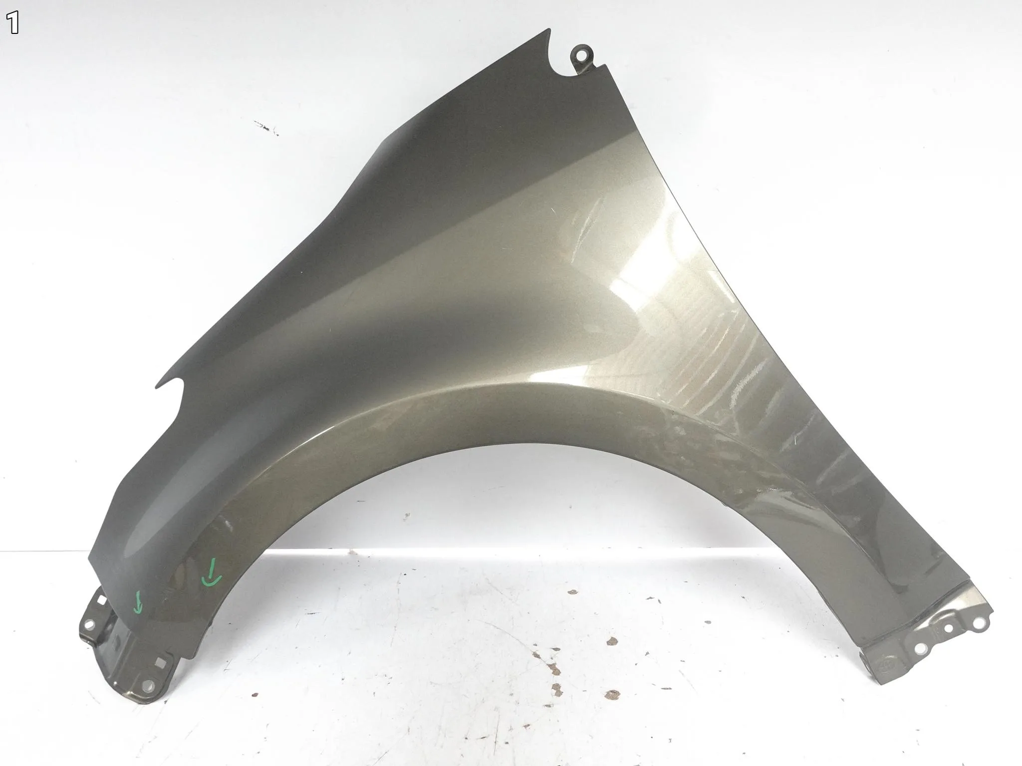 TOYOTA YARIS IV 4 XP210 GR 20- BŁOTNIK FENDER LEWY PRZÓD a7a27453015fee253e0c98310d440452