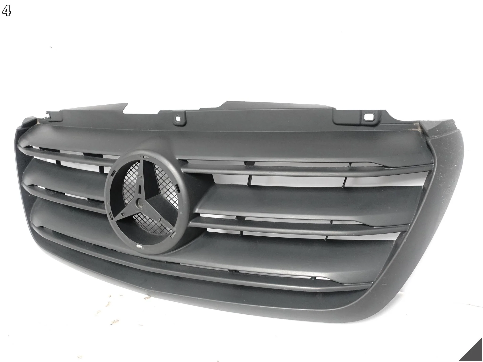 MERCEDES SPRINTER III 3 W907 W910 18- GRILL ATRAPA KRATKA W ZDERZAK PRZÓD a576050a4adf1df7be821edd6fdd979b