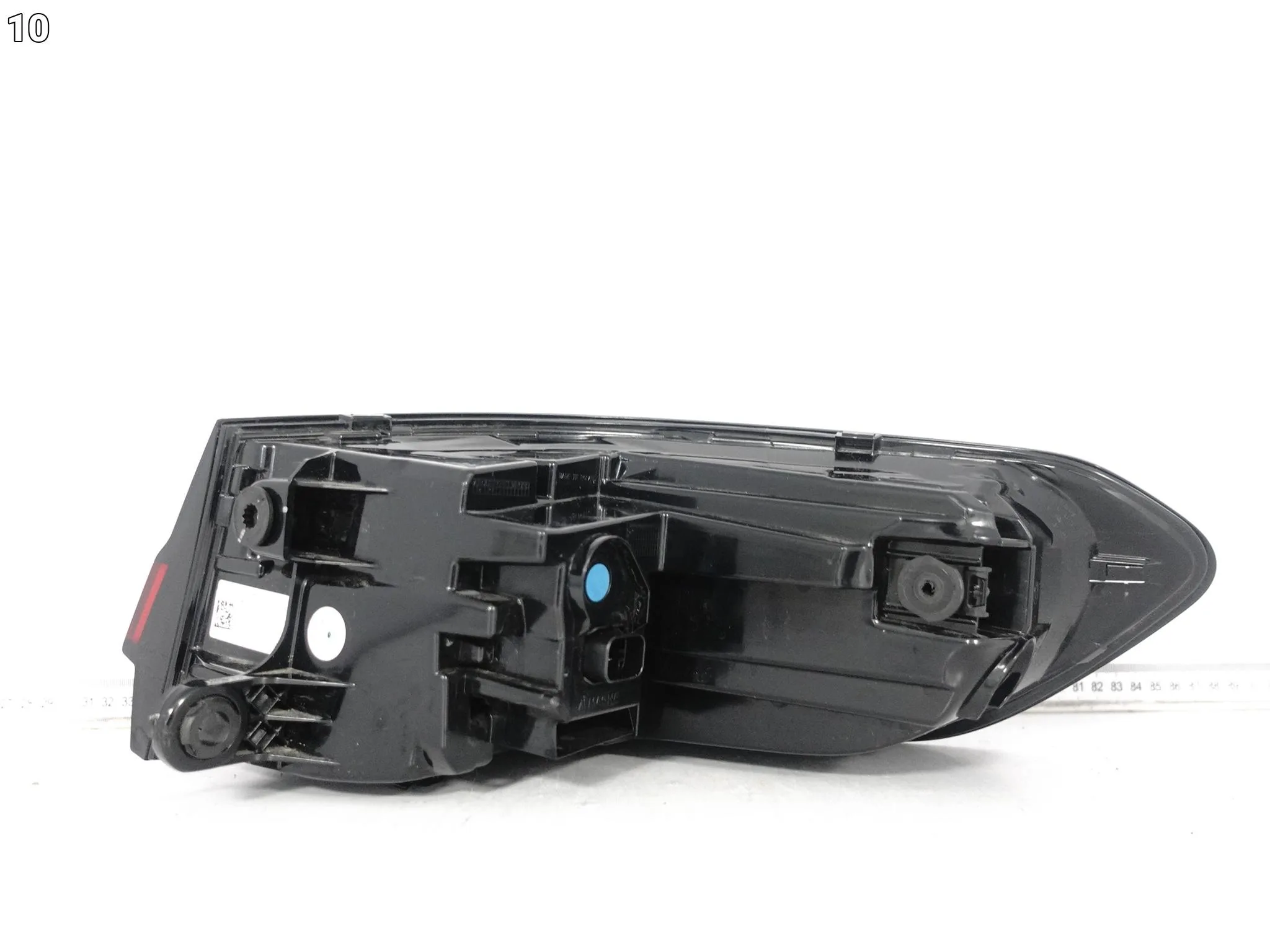 BMW 2 II U06 ACTIVE TOURER II 21- LAMPA LED LEWA W BŁOTNIK TYŁ EUROPA 63f83abd6a7e539c4d3880e10ae377d3
