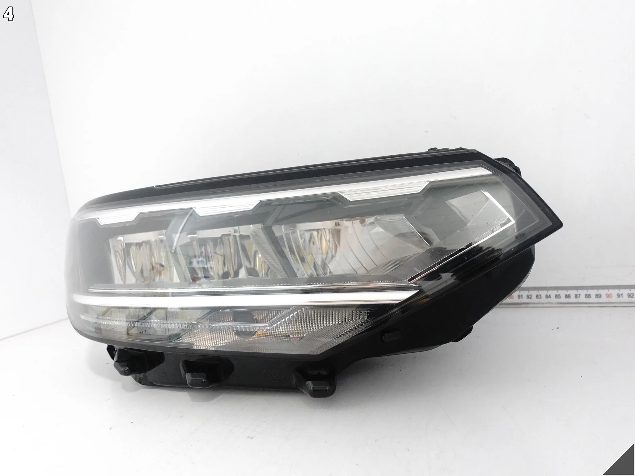 VW PASSAT B8 3G1 3G0 LIFT 19-23 LAMPA BASIC FULL LED PRAWA PRZÓD EUROPA a824c8e49b1b81d63b8e36b477e2bc83
