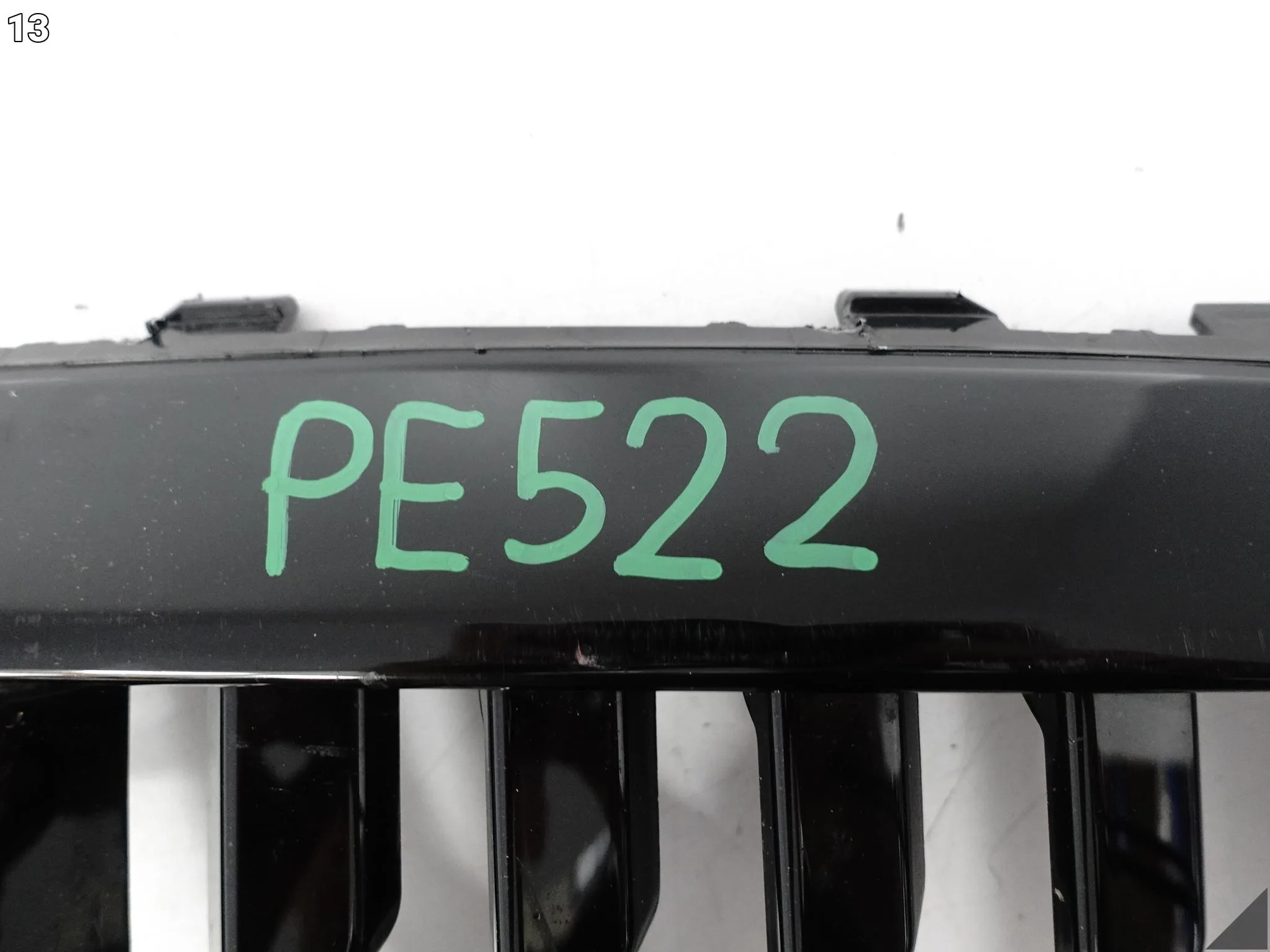 VOLVO XC60 II 2 R-DESIGN LIFT 21- KRATKA GRILL ATRAPA W ZDERZAK PRZÓD PRAWA 60975aaab9ed5a220606bfa08bb60eef