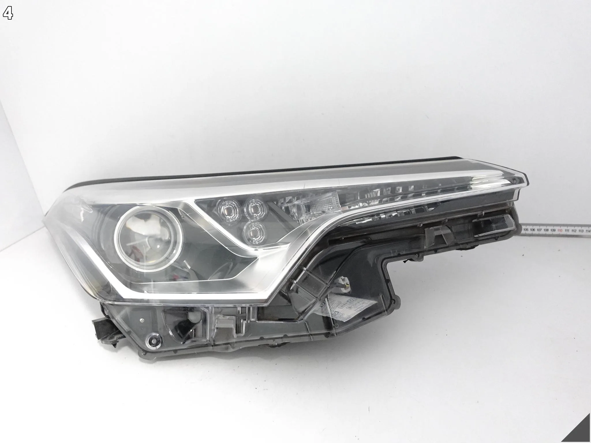 TOYOTA C-HR CHR 16-19 LAMPA ZWYKŁA SOCZEWKA + LED PRAWA PRZÓD EUROPA cb393b1ba7be9409af3f165c0ba45902