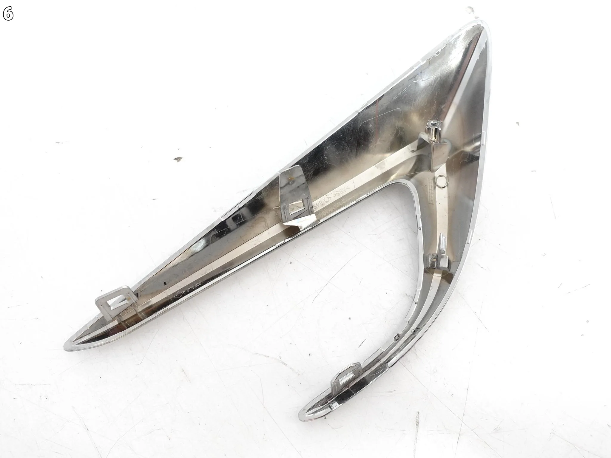 TOYOTA COROLLA E21 XII KOMBI 18- LISTWA OSŁONA W SPOILER ZDERZAK TYŁ PRAWA fdbd6d048284e50d77f6589d2d2151ef
