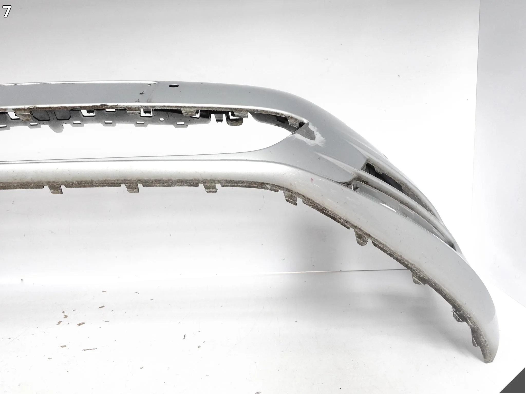 VW GOLF VII 7 5G0 12-16 ZDERZAK BUMPER PRZÓD (SPRYSKI/4xPDC) 5G0807221 e8854d7a62c97765e8542b6bbe346aec