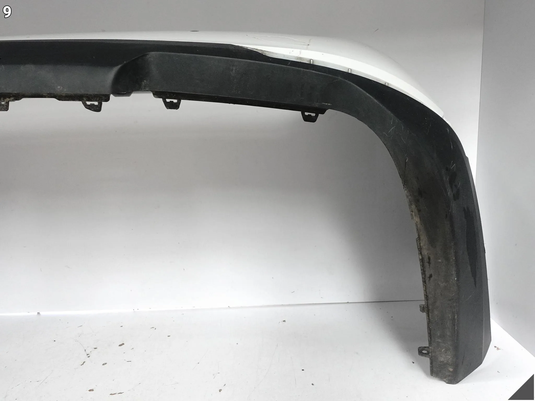 BMW 5 G61 BASIC TOURING KOMBI 23- ZDERZAK DYFUZOR SPOILER TYŁ (6xPDC) bc93053c0863e7a44ac2725a36847026
