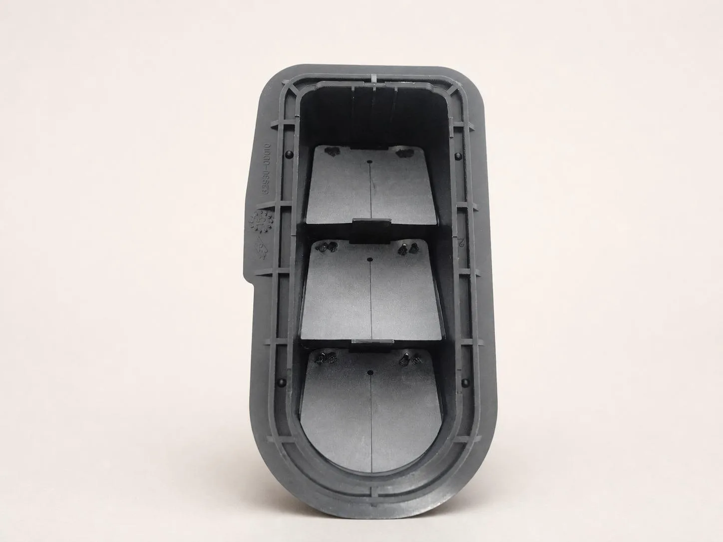 TOYOTA YARIS III 3 XP150 LIFT 14-17 KRATKA WENTYLACYJNA BŁOTNIK TYŁ R=L 8293e1de0e4d6f49ad959343d9d09332