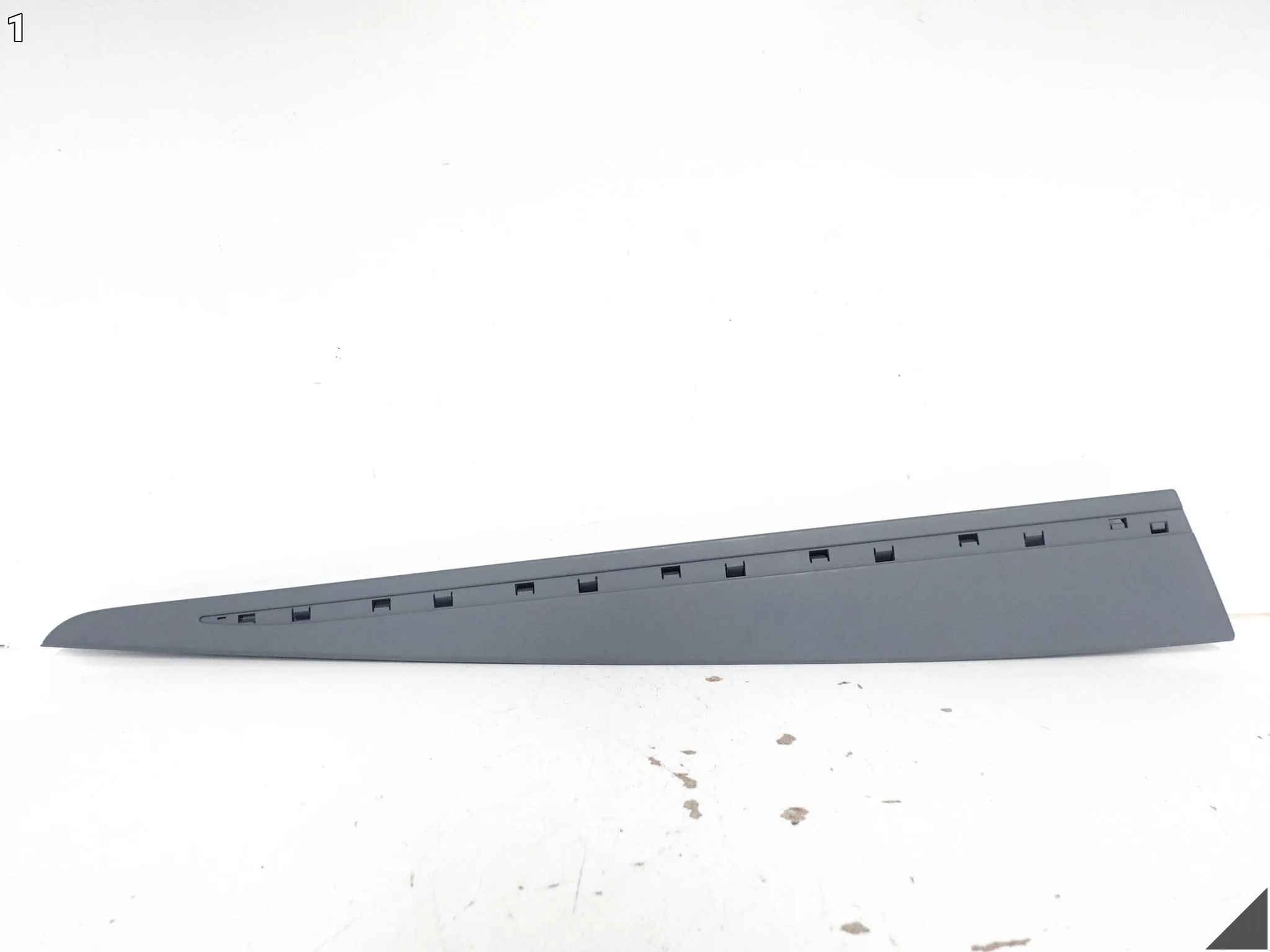 RENAULT CLIO 4 IV X98 LIFT 12-20 DOLNA LISTWA NAKŁADKA NA DRZWI PRZÓD PRAWA bb5fb2c3951291212cabb775a840727a