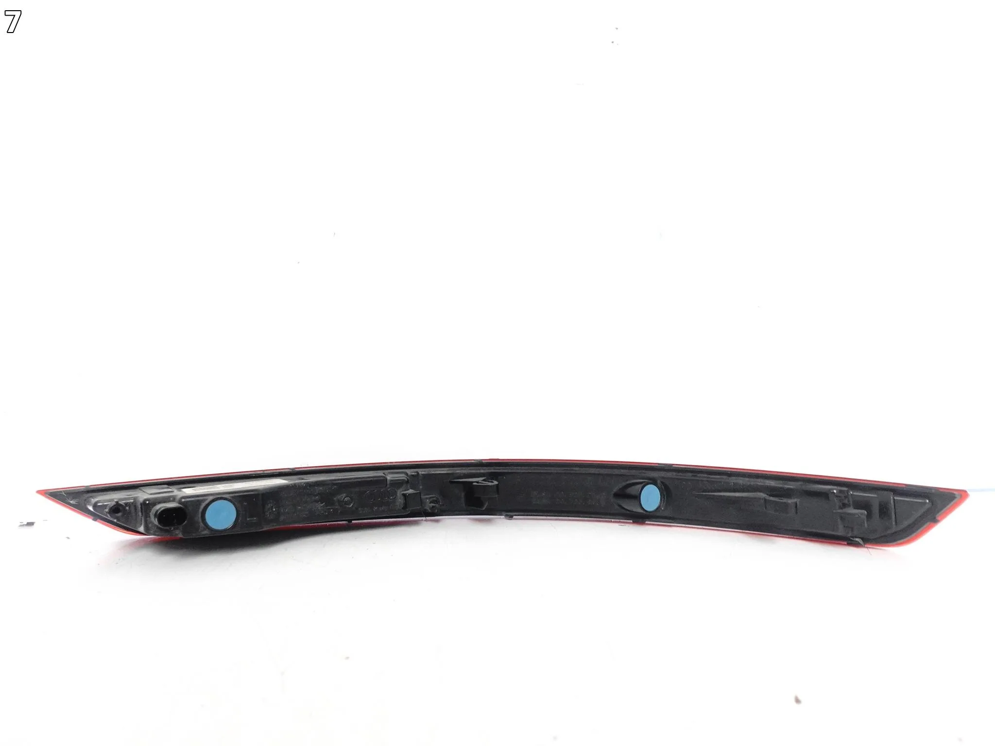 AUDI Q8 SQ8 RSQ8 4M8 18- LAMPA PRZECIWMGIELNA LED W ZDERZAK TYŁ LEWA EU 04cc9f3a4da94358775a2401ed30db15