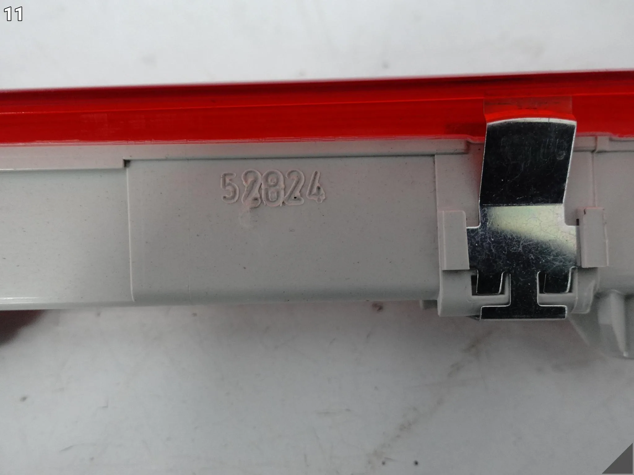 MERCEDES V-KLASA VITO W447 14- TRZECIE ŚWIATŁO STOP LED W KLAPĘ BAGAŻNIKA 158bf9b8c32a9510919d8edd13a8a7d2