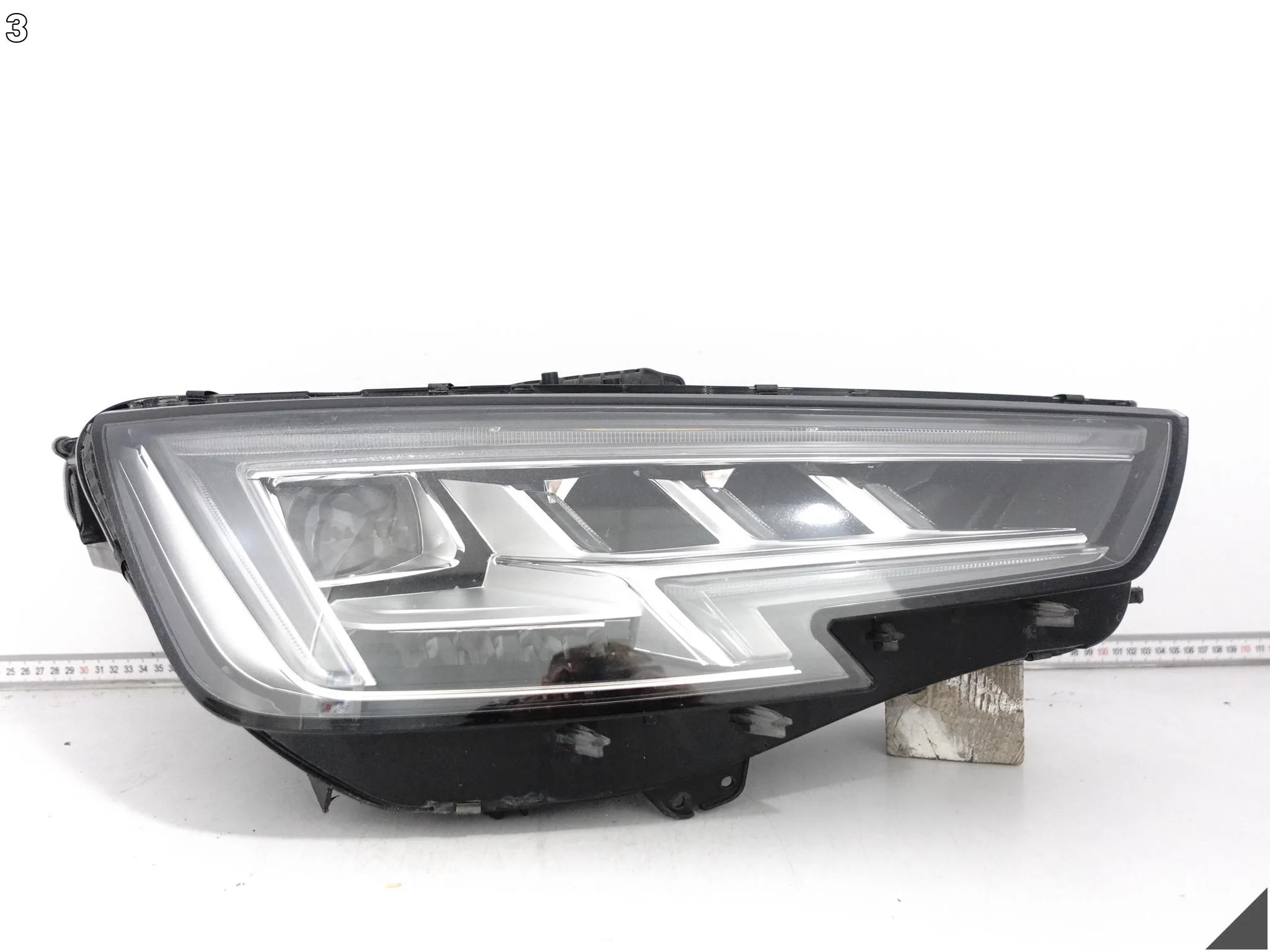 AUDI A4 S4 8W0 B9 15-19 LAMPA HEADLIGHT MATRIX FULL LED PRAWA PRZÓD EUROPA 95d606e3a3ea77d3de4461941ded3076
