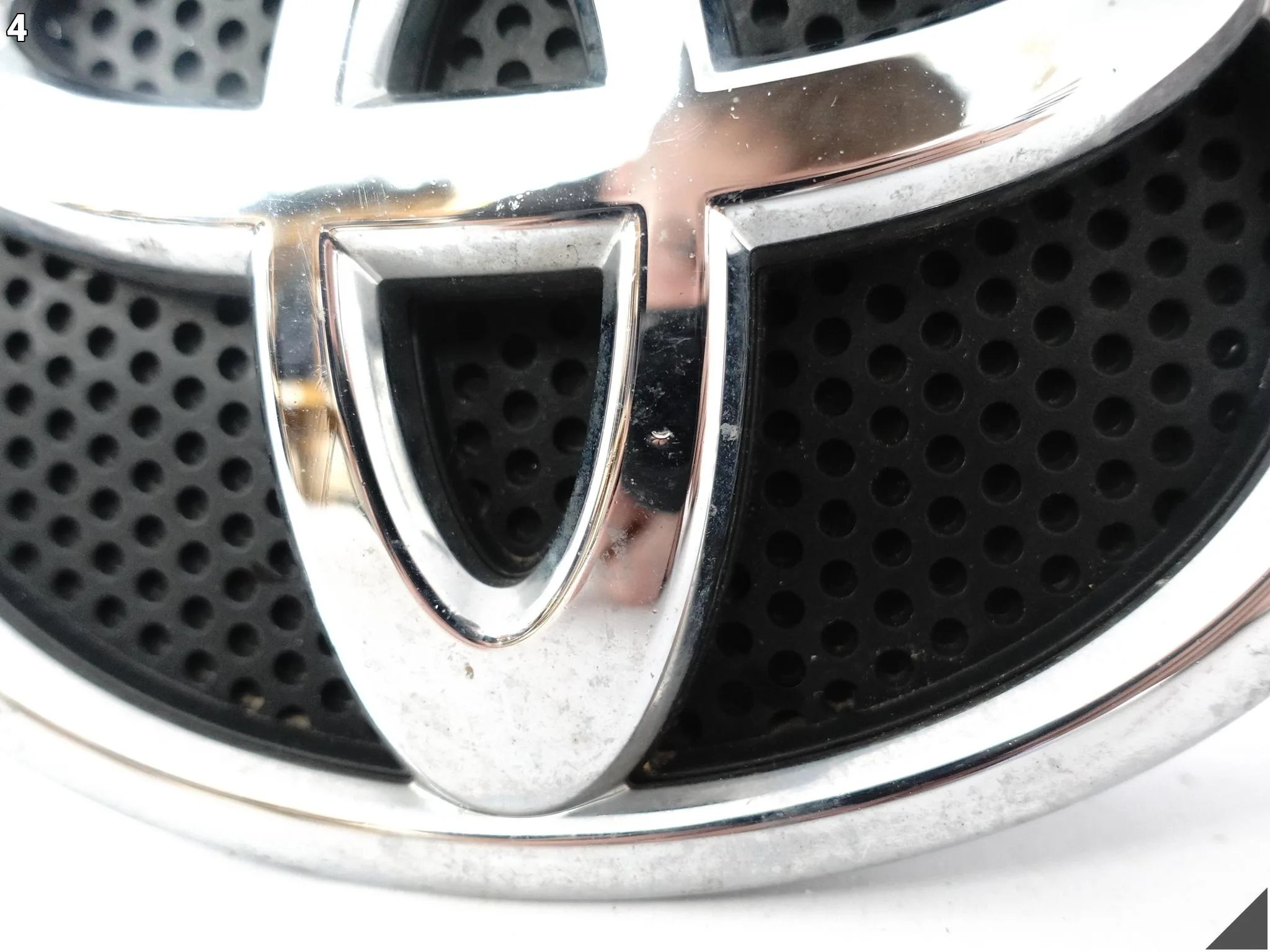 TOYOTA VERSO AR20 LIFT AURIS II E180 ZNACZEK EMBLEMAT LOGO W ZDERZAK PRZÓD 8e339f61208f4ede42ad7635bb6ca527