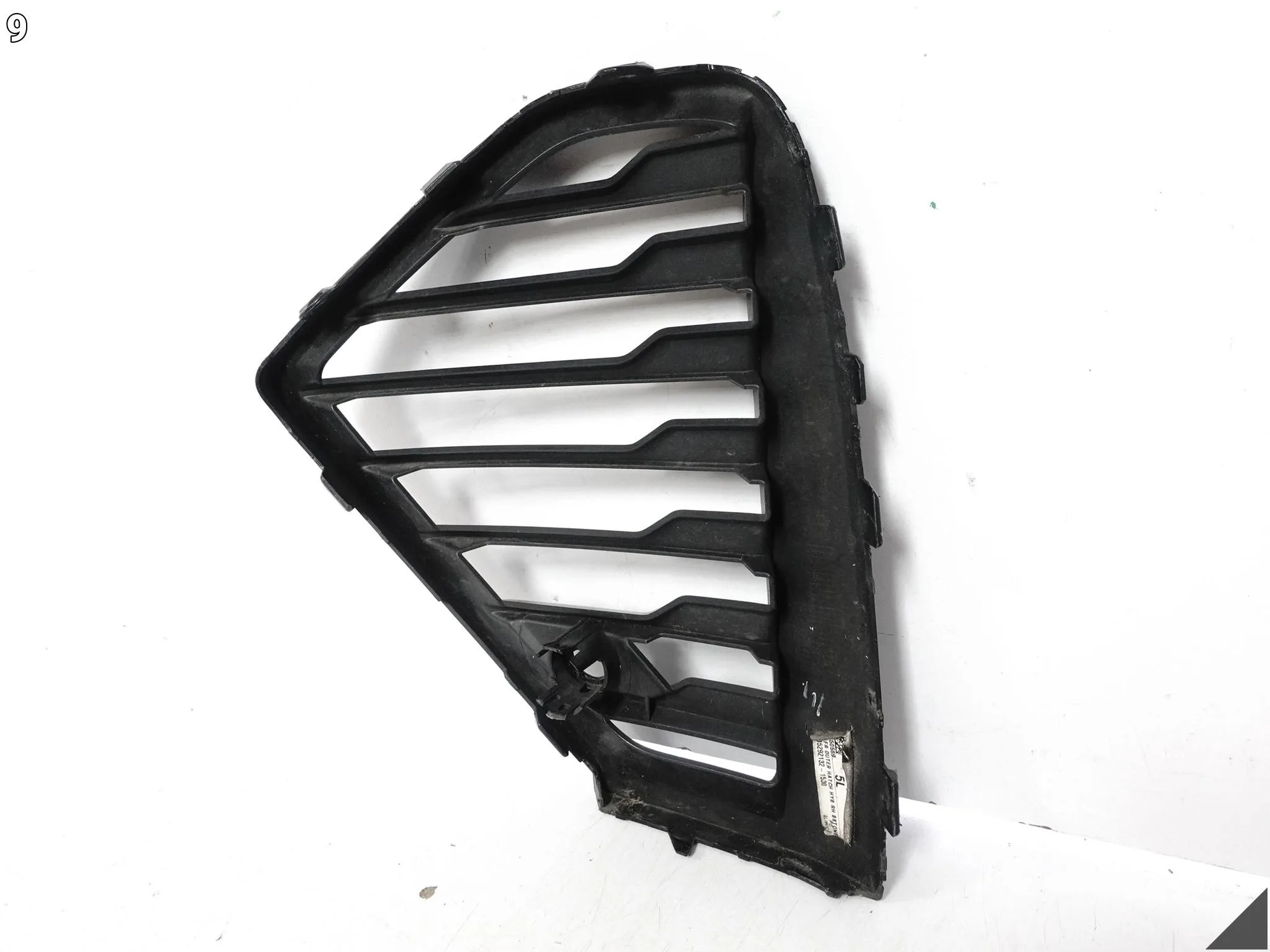 VOLVO XC60 II 2 R-DESIGN LIFT 21- KRATKA GRILL ATRAPA W ZDERZAK PRZÓD PRAWA e167cb99057f04eb11b77aa89b912155