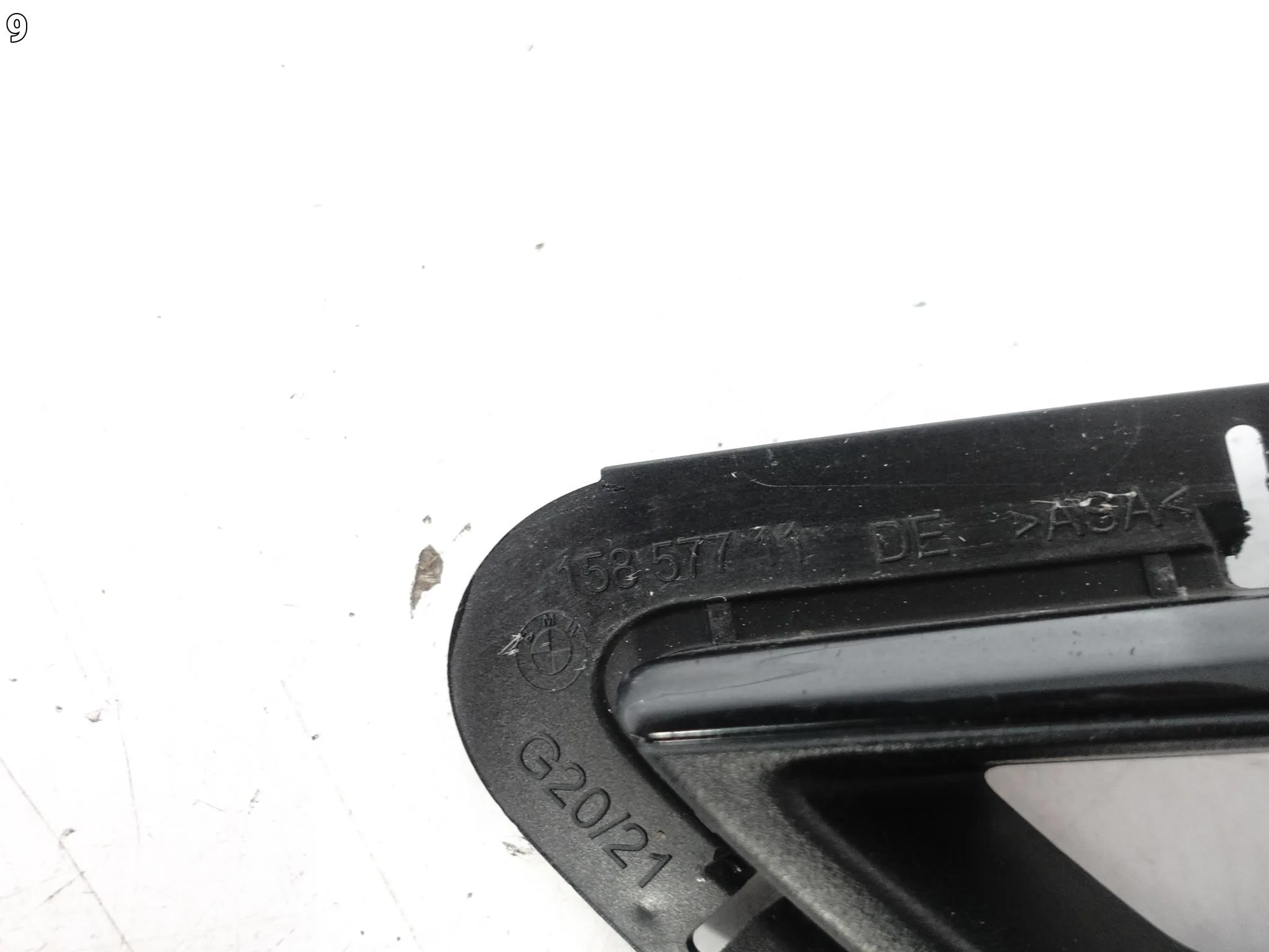 BMW 3 G20 G21 BASIS 18-22 KRATKA ATRAPA LISTWA W ZDERZAK PRZÓD LEWA ORG 625083a7ce01d8ab2b04d3374605f15f