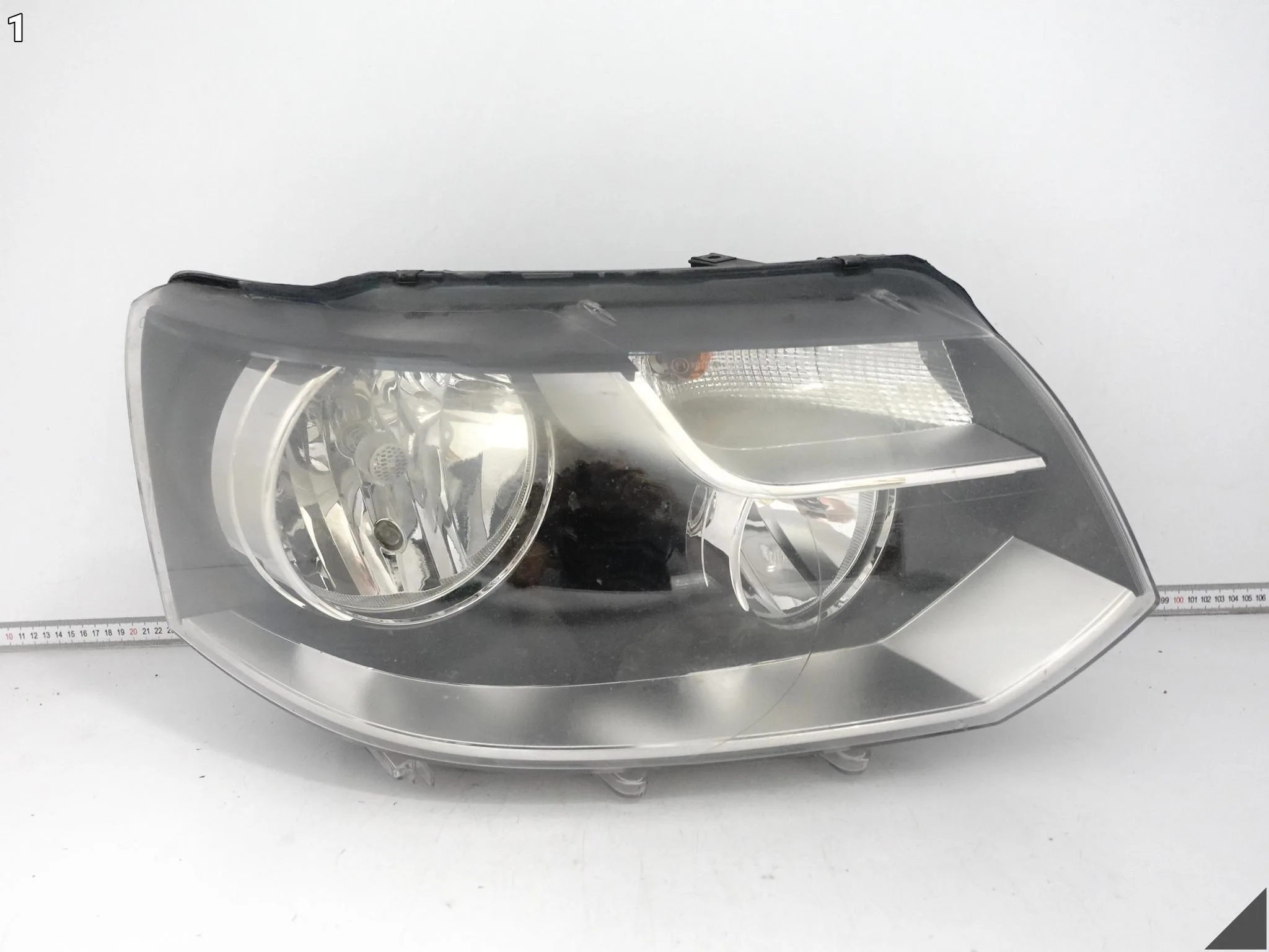 VW MULTIVAN CARAVELLE T5 7E1 LIFT 09-15 LAMPA HALOGEN ZWYKŁA PRAWA SREBRNA 2dc2636aee1fe34bd403097e0b303c8e