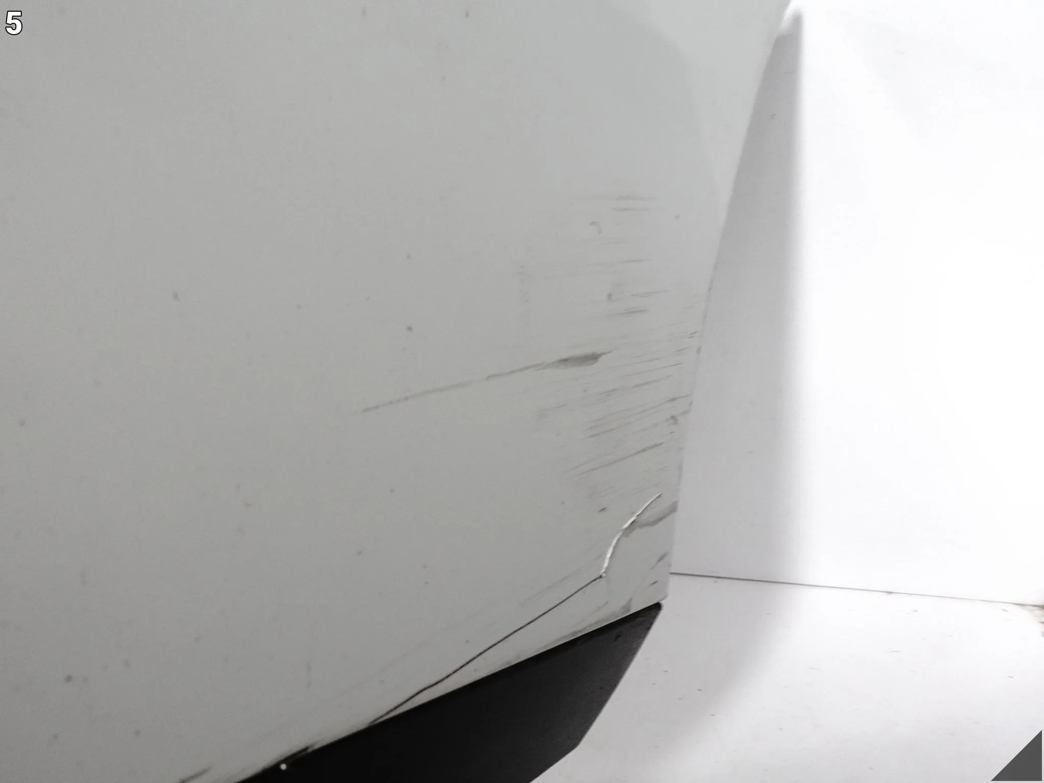 BMW 5 G61 BASIC TOURING KOMBI 23- ZDERZAK DYFUZOR SPOILER TYŁ (6xPDC) f14c260e3f89c4e98e9cff316034fc12