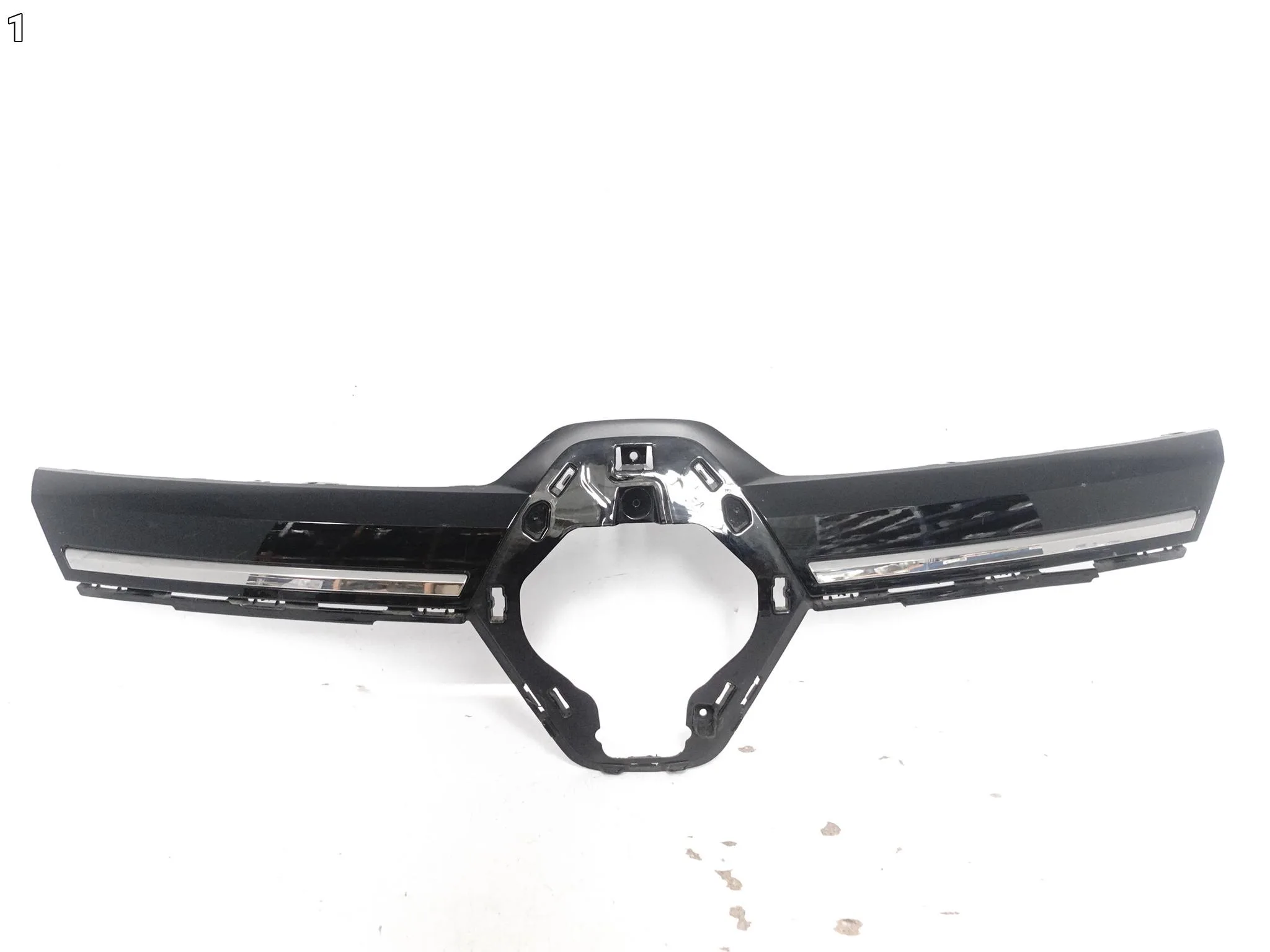 RENAULT MEGANE V 5 E-TECH ELECTRIC BCB 22- GRILL ATRAPA LISTWA W ZDERZAK 5c1b26360696fb9cb37170685f01ec4e