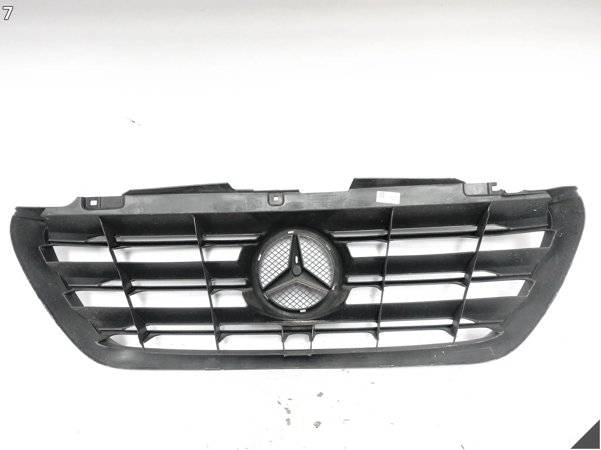 MERCEDES SPRINTER III 3 W907 W910 18- GRILL ATRAPA KRATKA W ZDERZAK PRZÓD f7a7c3731311f3936c15d1ec05a5a454