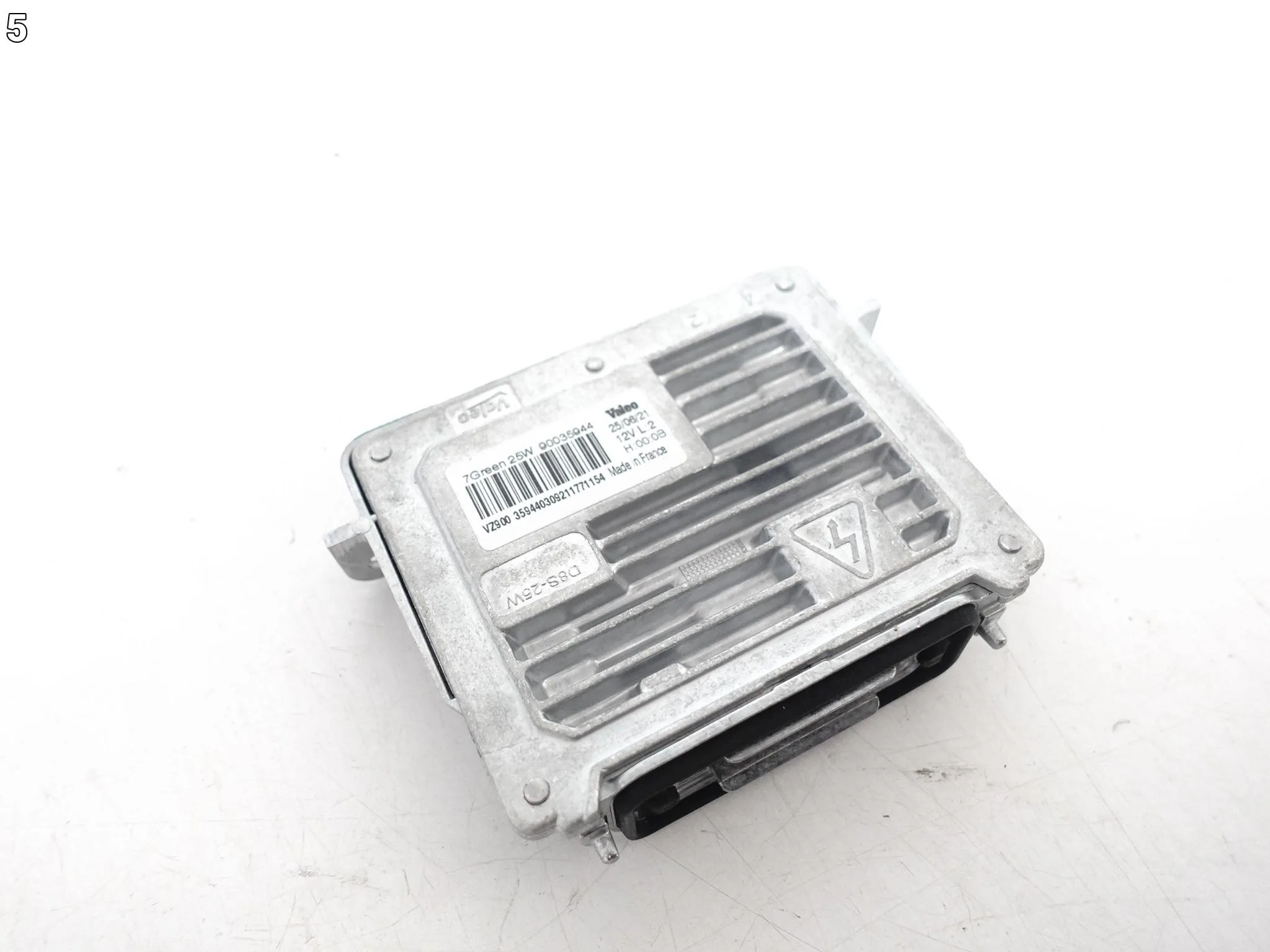 TOYOTA PROACE II PEUGEOT EXPERT OPEL CITROEN PRZETWORNICA LAMPY XENON VALEO 2a38b458b6539451e39d3b275d72a9b5