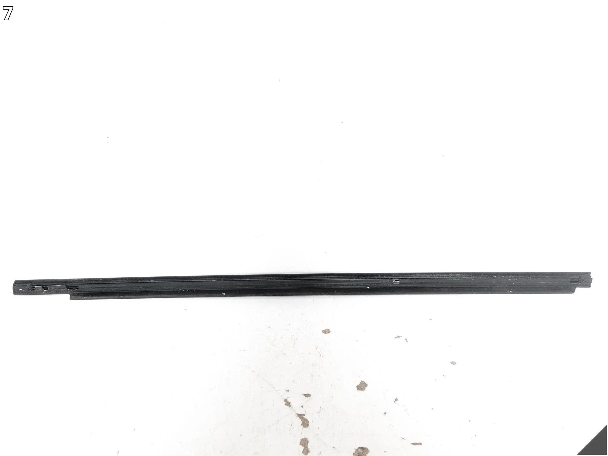 MERCEDES B-KLASA W245 LIFT MOPF 05-11 LISTWA ZGARNIAJĄCA DRZWI PRZÓD PRAWA 500d27bd4d280b1436ee52c51e79eb3f