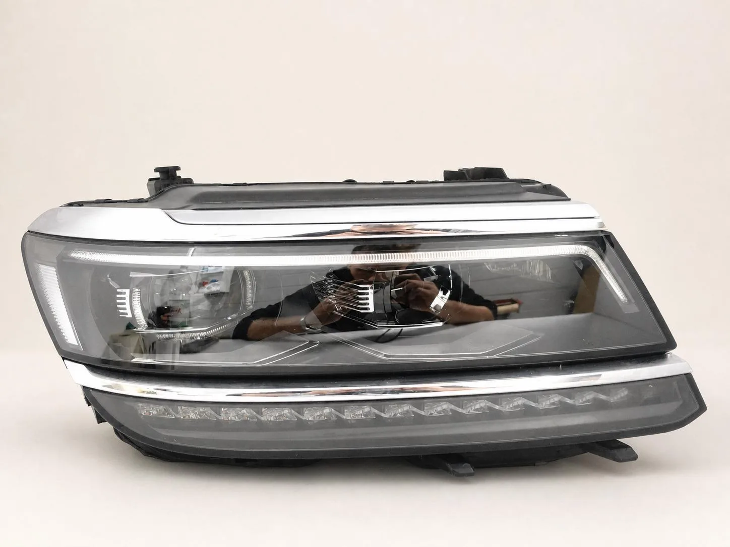 VW TIGUAN II 2 5NB 15-20 LAMPA HEADLIGHT FULL LED PRAWA PRZÓD EUROPA d23490b0422efa54a88d185dbf6020a5