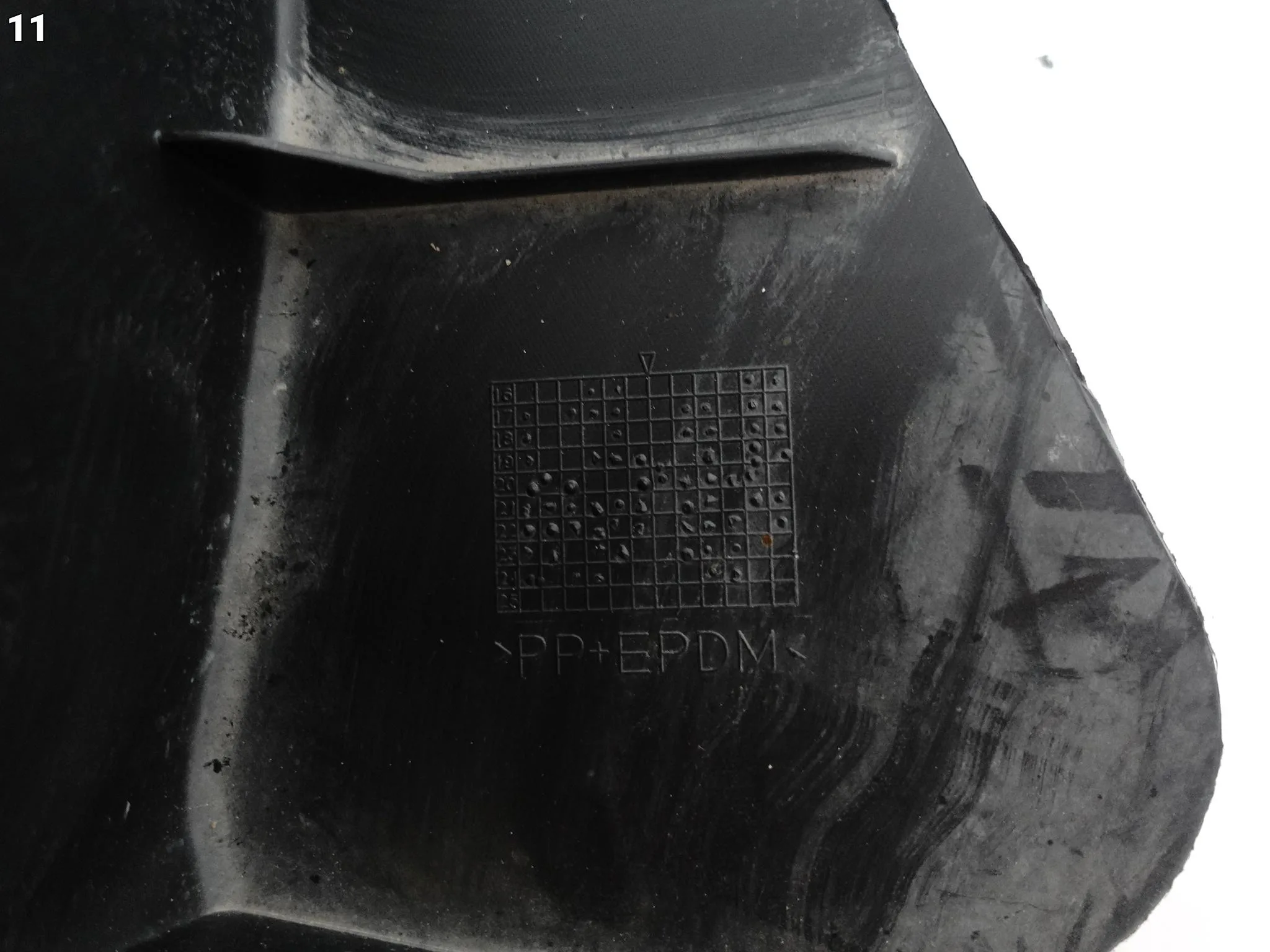 VOLVO XC60 II 2 17- NADKOLE POSZYCIE OSŁONA WNĘKI KOŁA PRZÓD LEWE ORG ee2cb24d5bdbeda55408a48adec52341