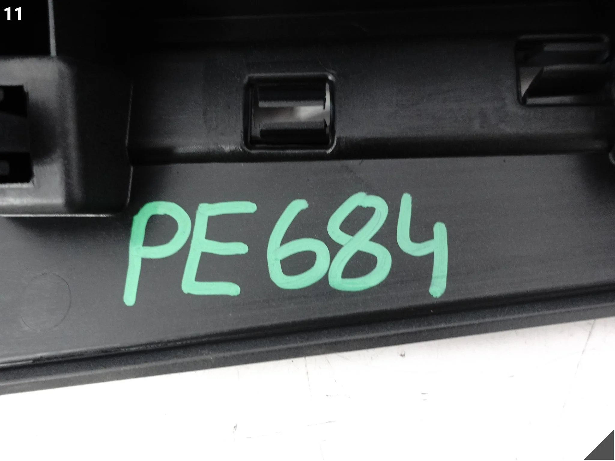 RENAULT CLIO 4 IV X98 LIFT 12-20 DOLNA LISTWA NAKŁADKA NA DRZWI PRZÓD PRAWA c95e39eec5483ce49b9c05410e89a3ad