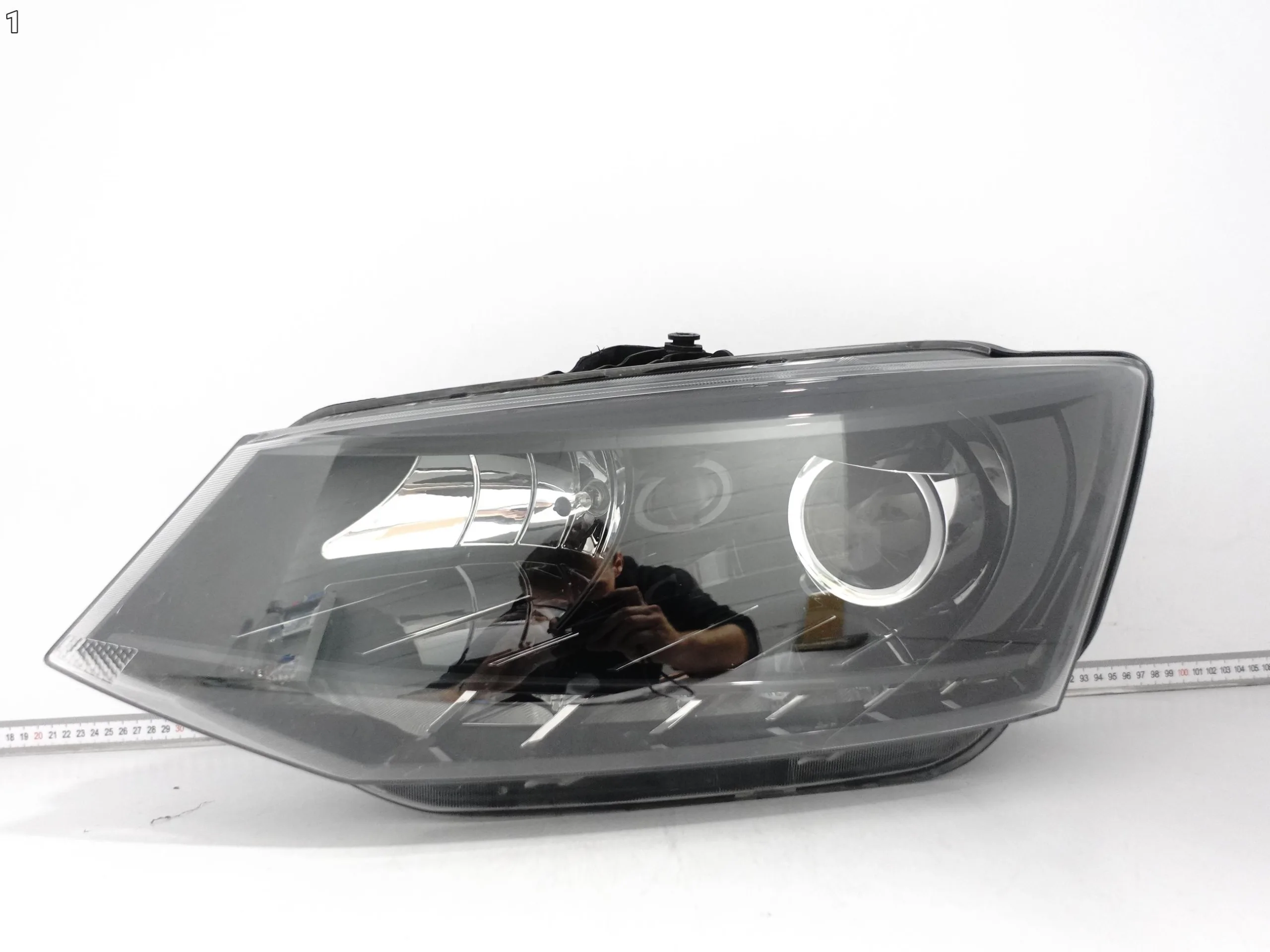 SKODA FABIA III 3 6V1 6V0 14-18 LAMPA ZWYKŁA HALOGEN H7 + LED LEWA PRZÓD EU 96c598a7d764710024b8fc76b248f664