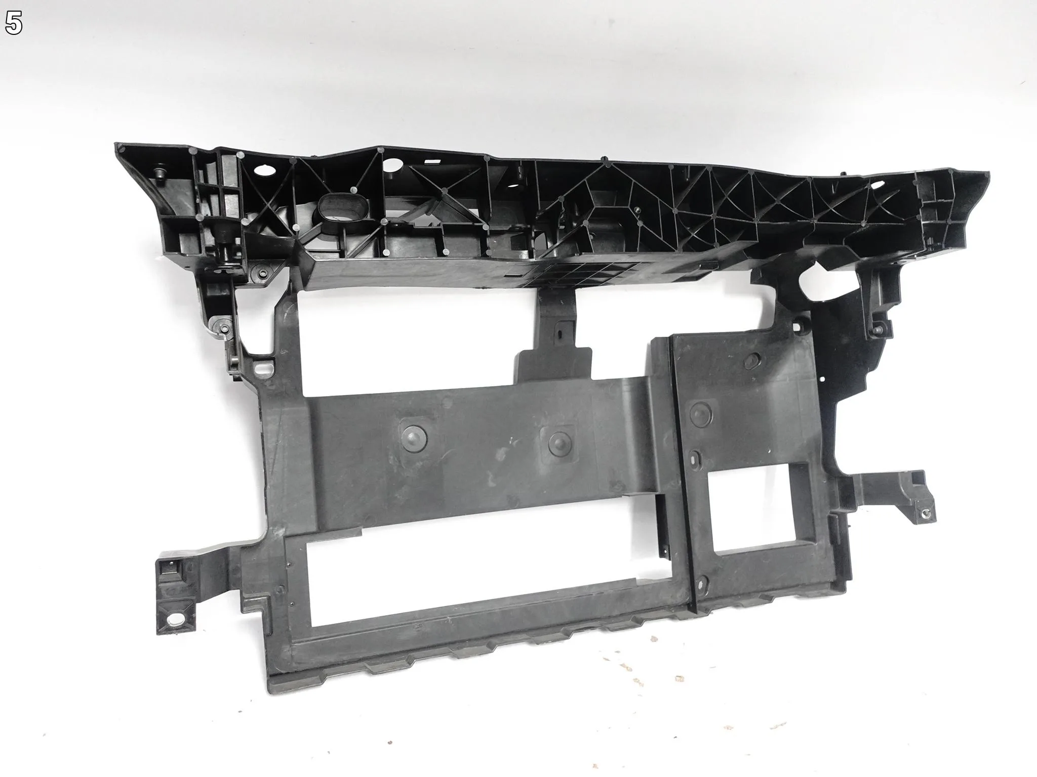 RENAULT SCENIC IV 4 16-22 WZMOCNIENIE PAS WSPORNIK PRZÓD 316345d3d80fede4e67788c88d4b4a0d