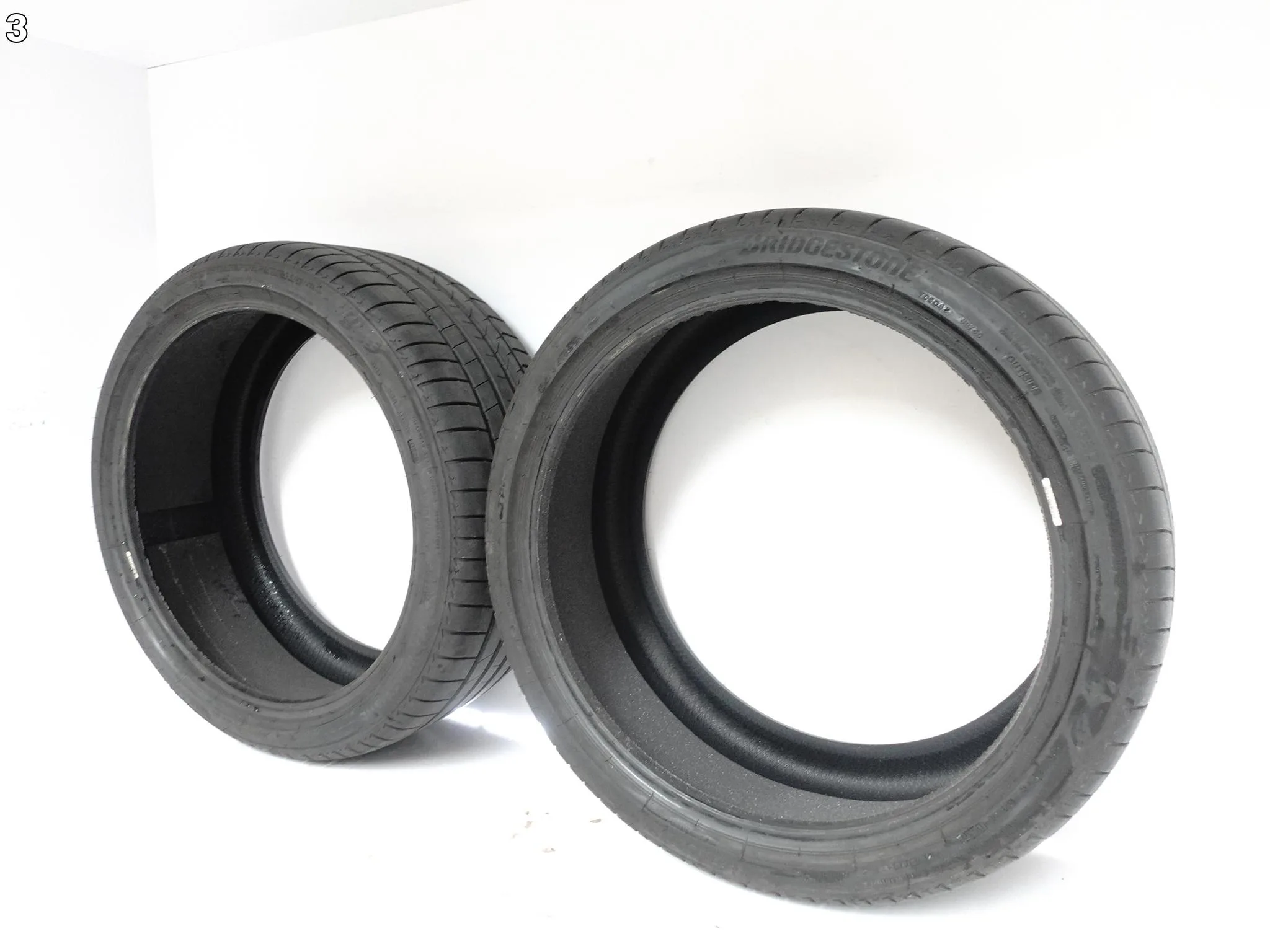 OPONY BRIDGESTONE TURANZA T005 B-SILENT 2szt 285/35 R22 106Y 2026 AO 8mm 7809cb185c1bd85d41be36834c455226