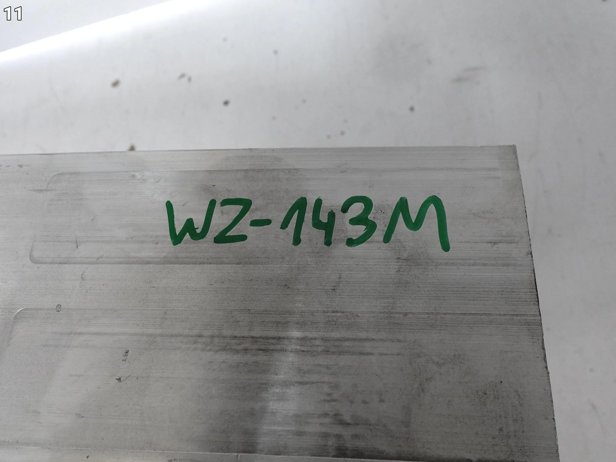 AUDI Q8 SQ8 E-TRON 4KE 18-25 LIFT BELKA WSPORNIK PAS W ZDERZAK PRZÓD 57f1a82f1e1b12028b13fe944dceed3b