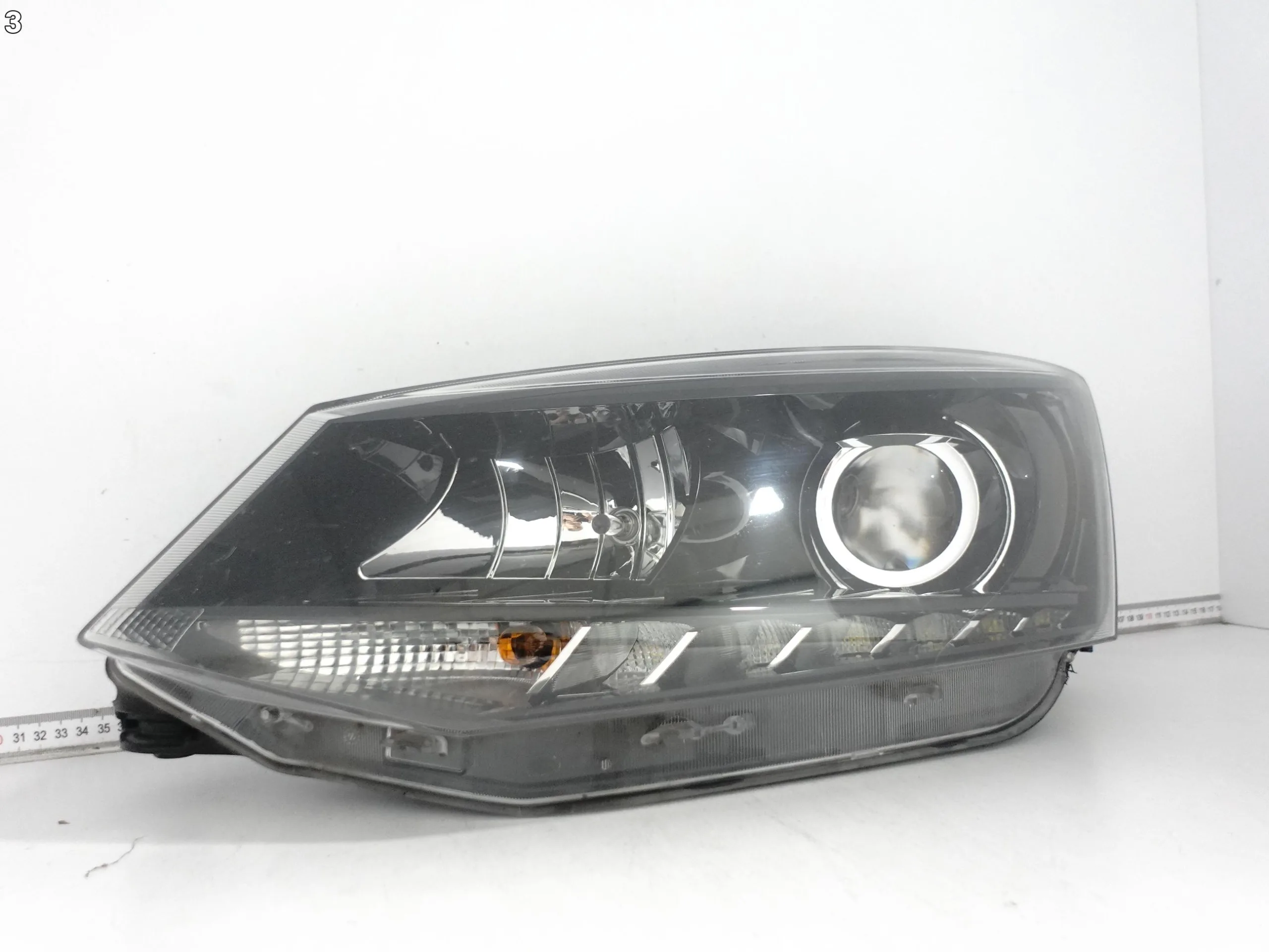 SKODA FABIA III 3 6V1 6V0 14-18 LAMPA ZWYKŁA HALOGEN H7 + LED LEWA PRZÓD EU 8521c24164e179fef3ae7c8126f89d27