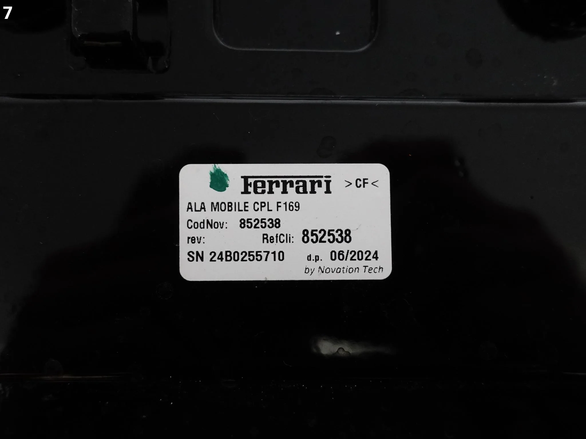 FERRARI ROMA SPIDER F169 20-26 LOTKA SKRZYDŁO SPOILER NA KLAPĘ POKRYWĘ TYŁ 03b9e24ffa6541ac35b994d4c01dfacc