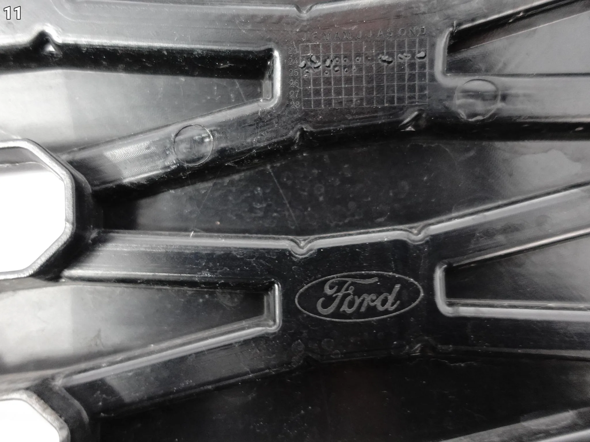 FORD E-TRANSIT CUSTOM E-TOURNEO 23- GRILL ATRAPA KRATKA W ZDERZAK PRZÓD 80da423442e9aaab64fac4b7ee4c5abd