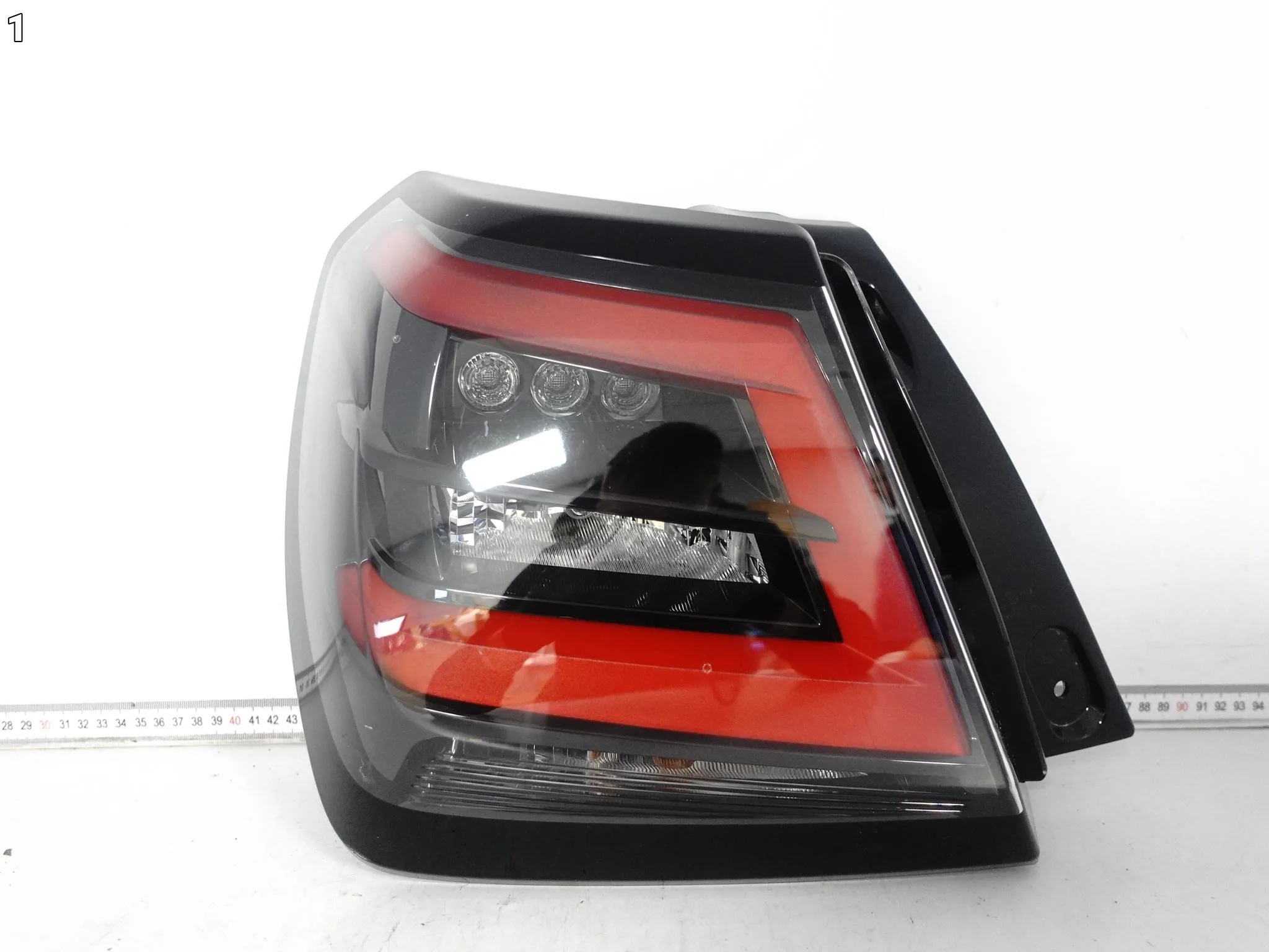 SUZUKI SWIFT MK9 VII AOL IV 4 24- LAMPA LED LEWA TYŁ EUROPA d085a148d63196a646f2284b1ffb3a50