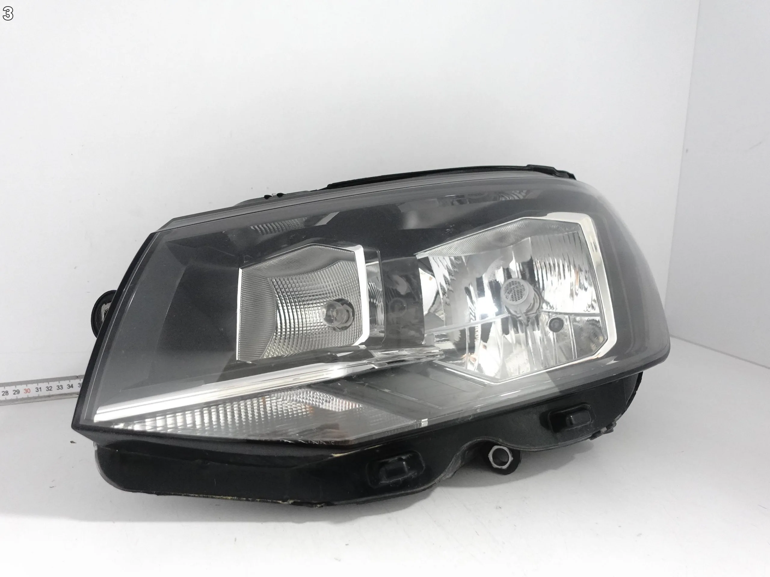 VW T6 TRANSPORTER 7E1 15-19 LAMPA HEADLIGHT ZWYKŁA HALOGEN H4 LEWA PRZÓD EU d715213737f04e8c0241bde2fd383e2c