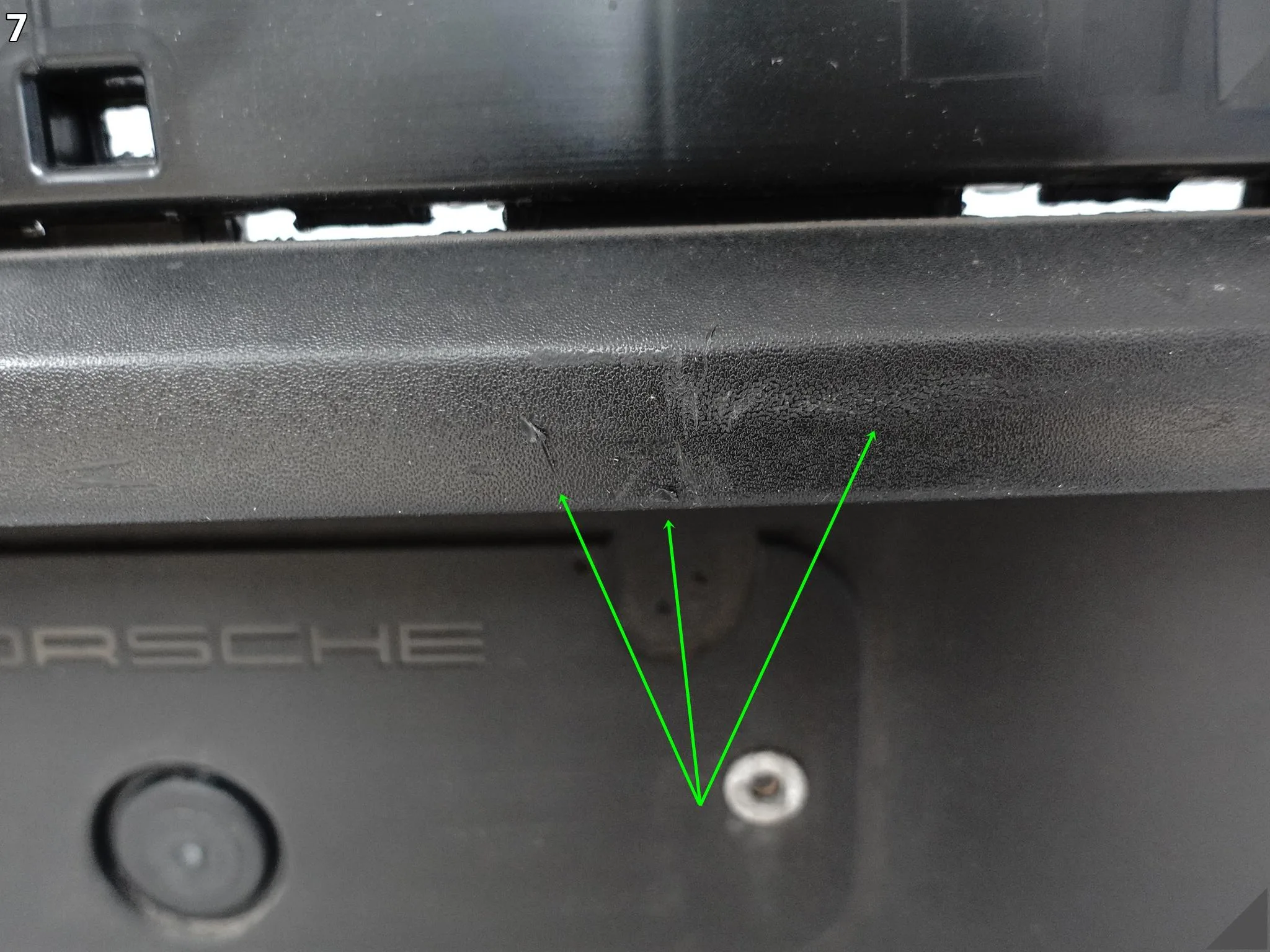 PORSCHE MACAN 95B GTS (II LIFT) 21- ZDERZAK SPOILER DYFUZOR DOKŁADKA TYŁ e4f049a95989278fb9433c1942a6fc36