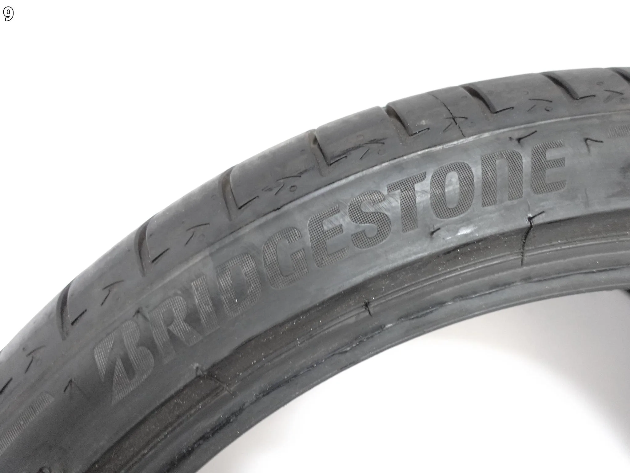 OPONY BRIDGESTONE TURANZA T005 B-SILENT 2szt 285/35 R22 106Y 2026 AO 8mm bbd5d93d131119a6aff830ea402a79fc