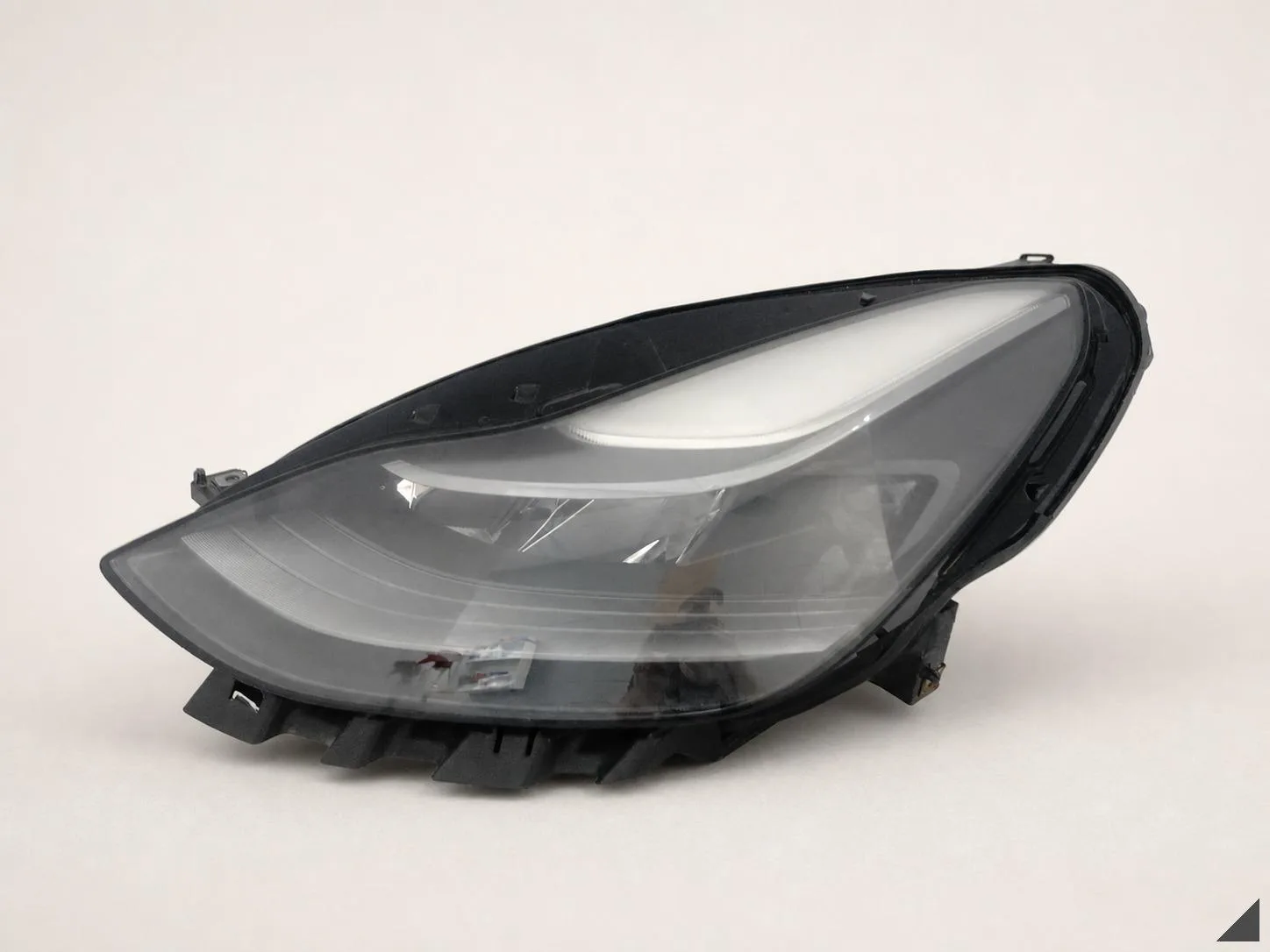TESLA MODEL Y 3 LIFT 20-25 LAMPA HEADLIGHT FULL LED LEWA PRZÓD EUROPA 399ba8102f3b7c59d856475519d7b405