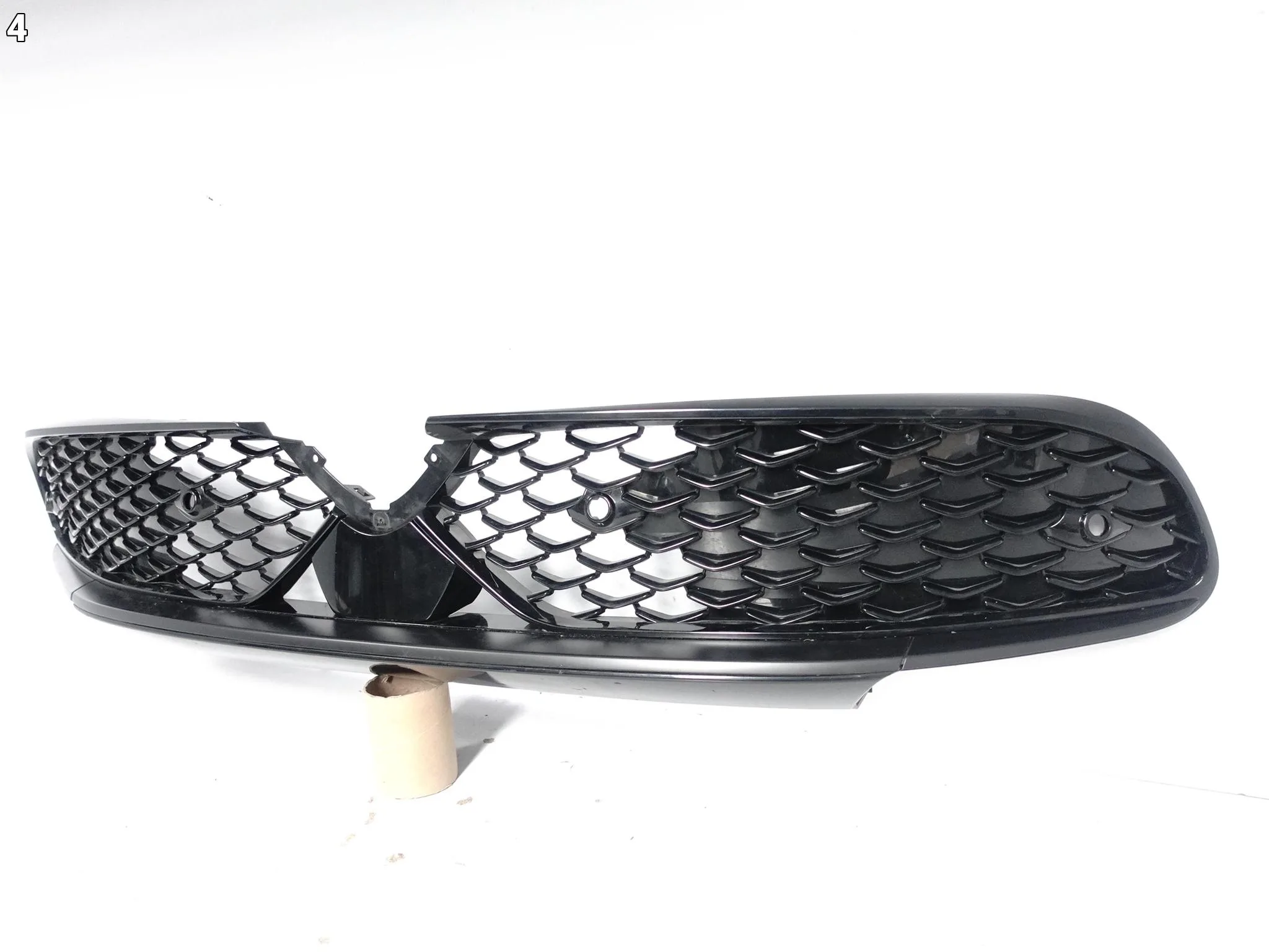 ALFA ROMEO TONALE 965 22- GRILL ATRAPA KRATKA W ZDERZAK PRZÓD (PDC) c5d205f7b3e2ff598a94c0a8f56b41c4