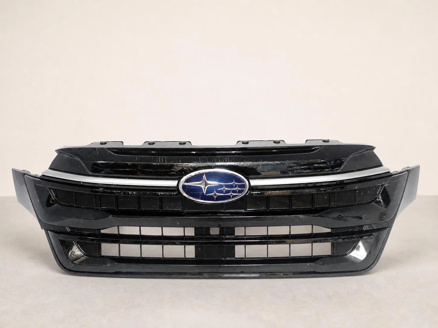 SUBARU FORESTER VI 6 SL 25- GRILL ATRAPA KRATKA W ZDERZAK PRZÓD e7c66410f043072a5eb7880e350b3a37